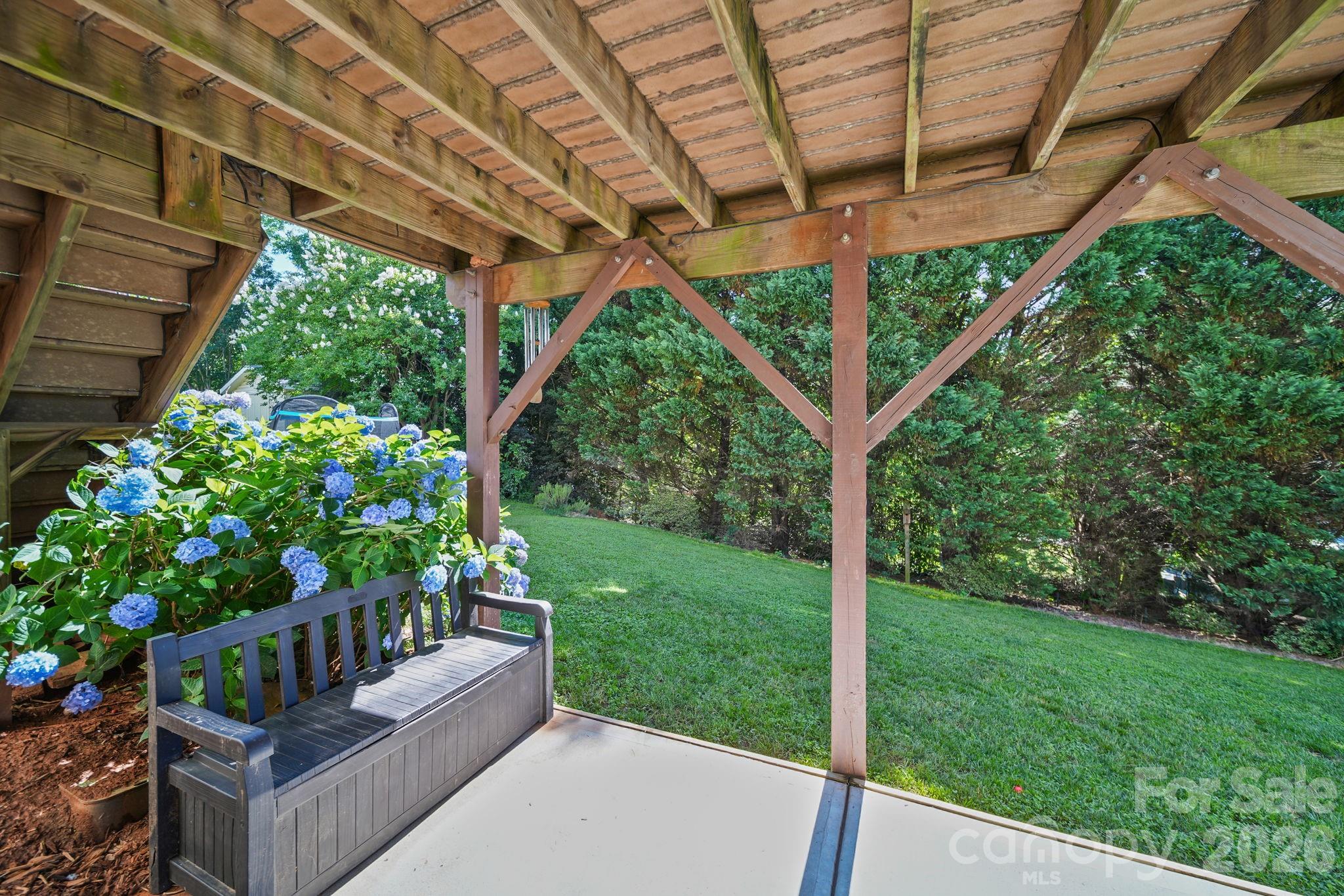 141 Riverfront Parkway — Mount Holly