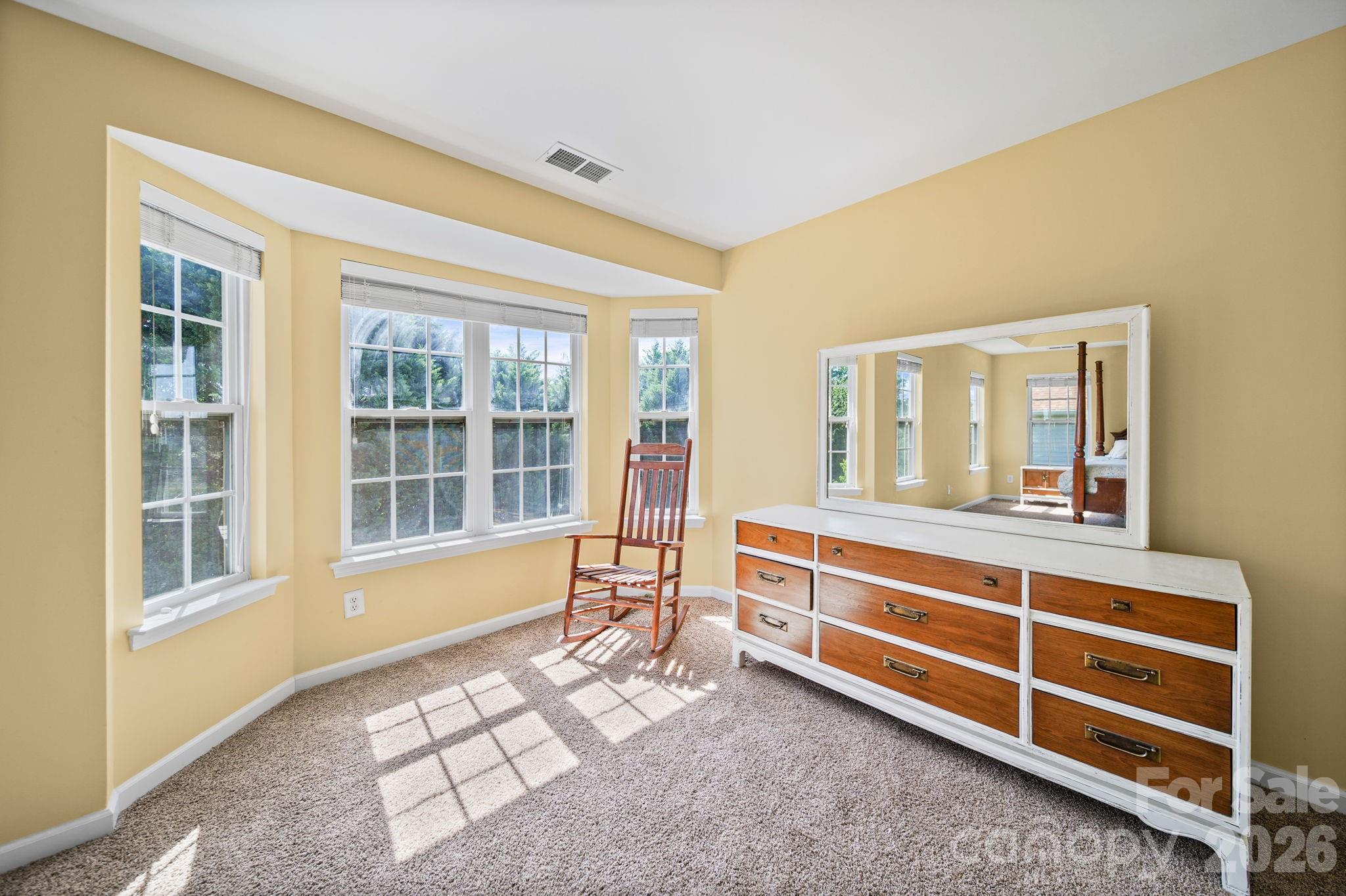 141 Riverfront Parkway — Mount Holly
