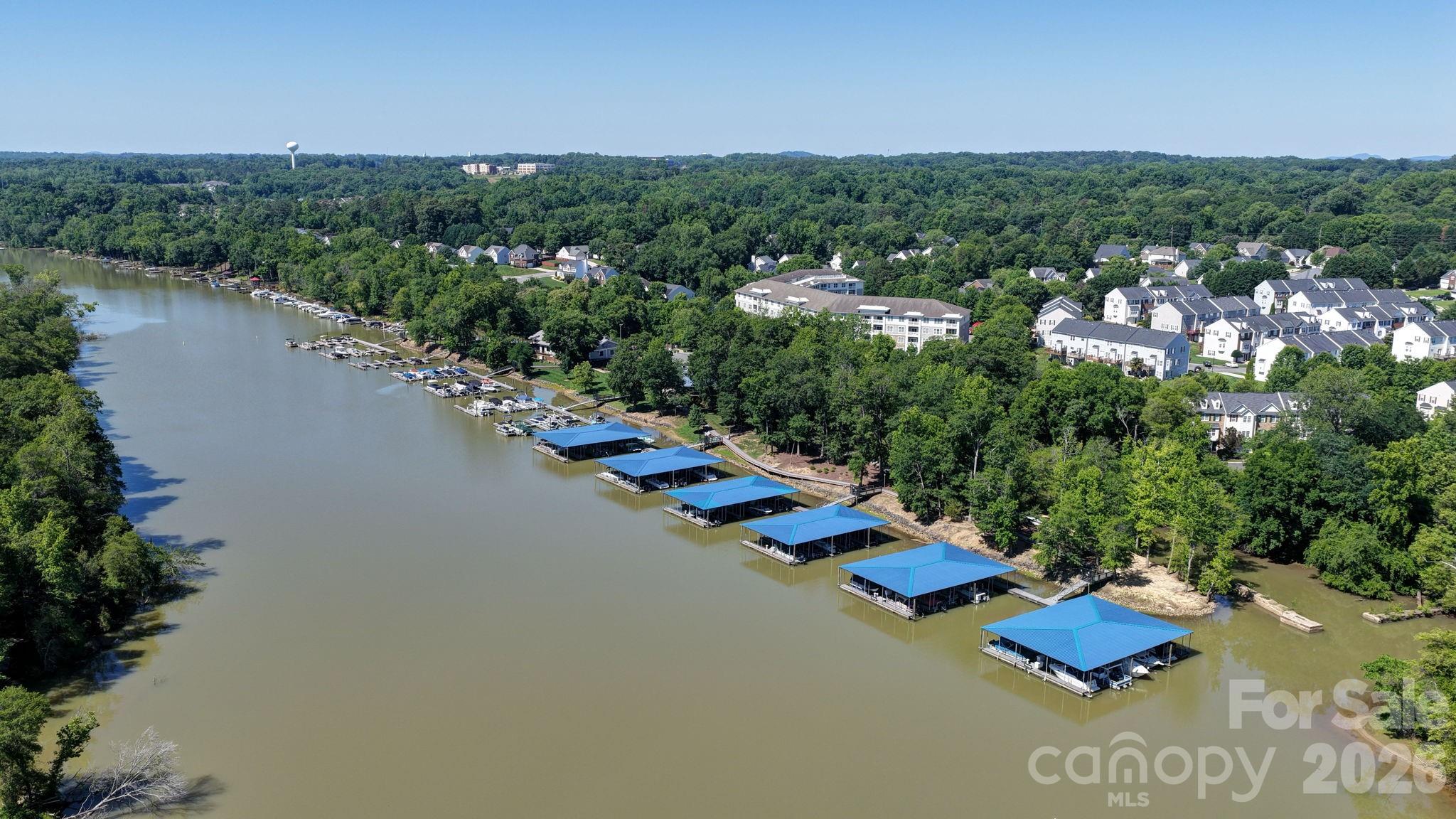 141 Riverfront Parkway — Mount Holly