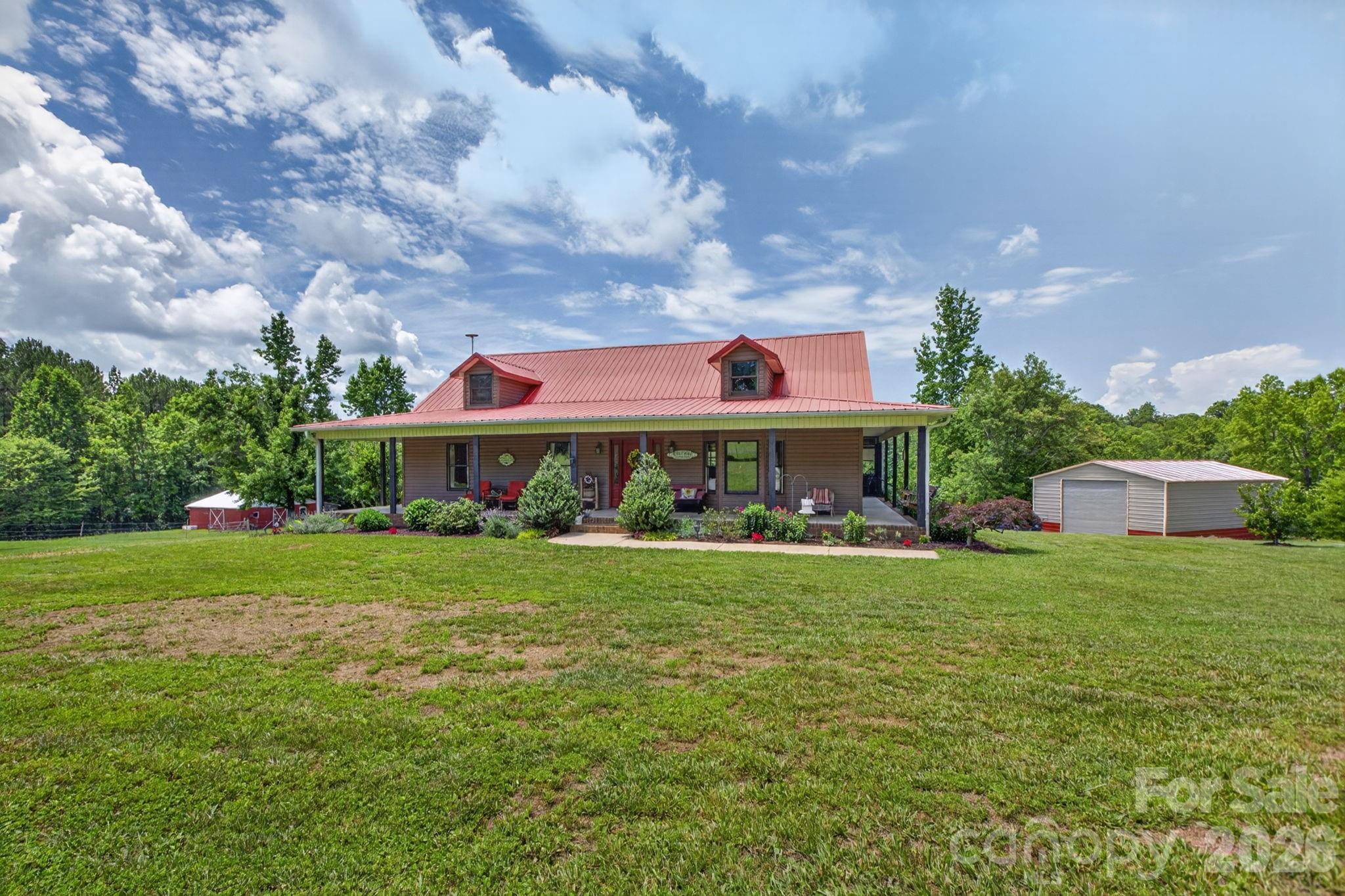 505 Glover Road — Ellenboro