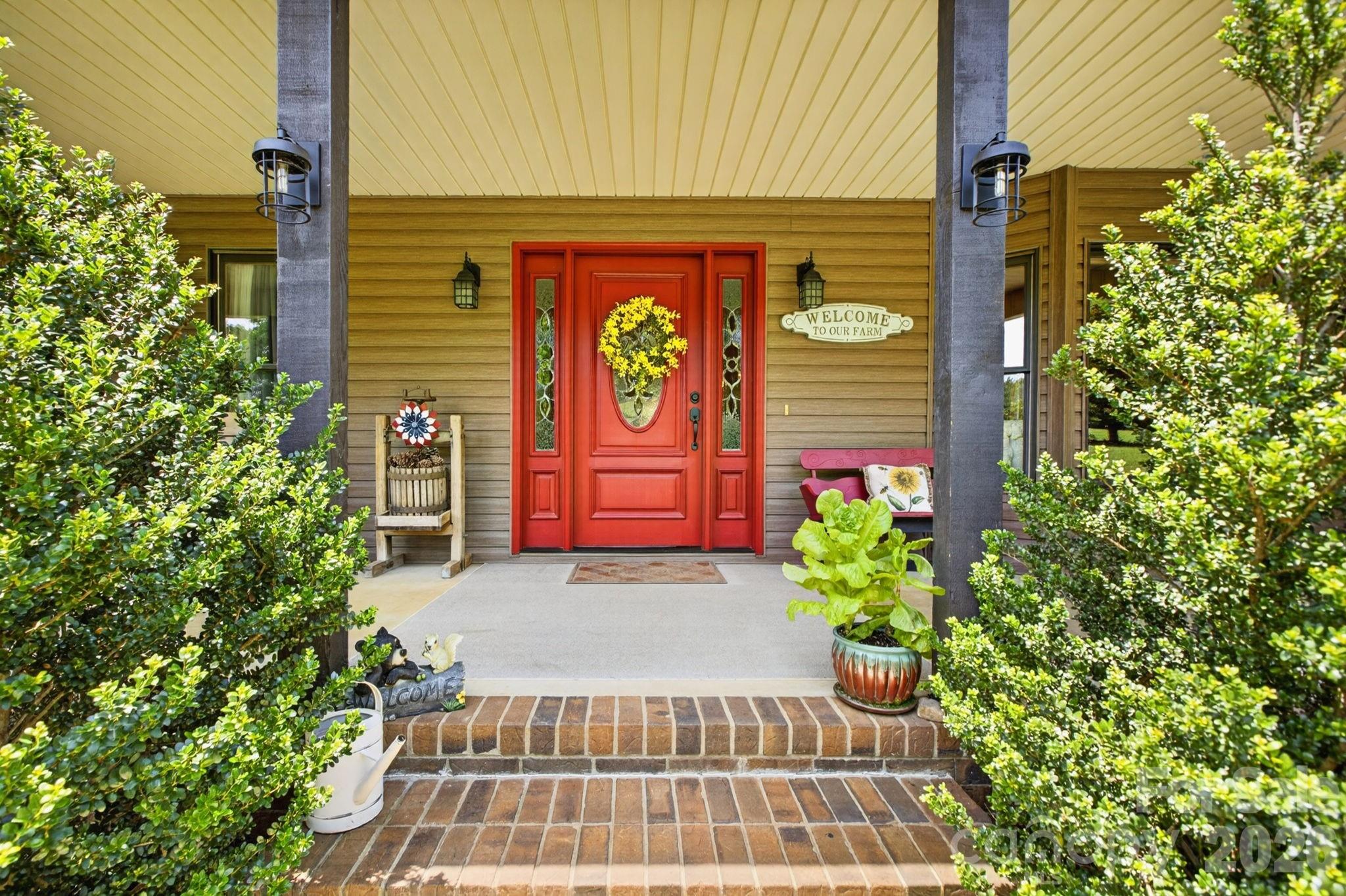 505 Glover Road — Ellenboro