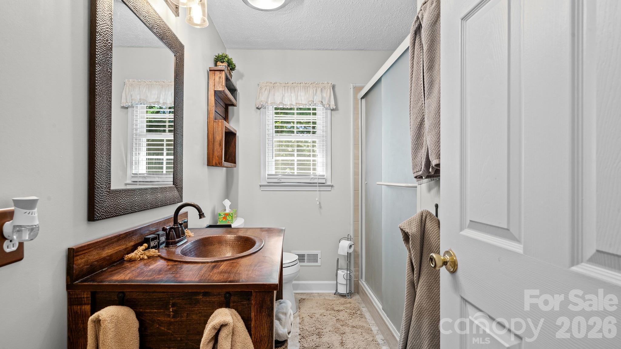 9629 Watergate Road — Charlotte