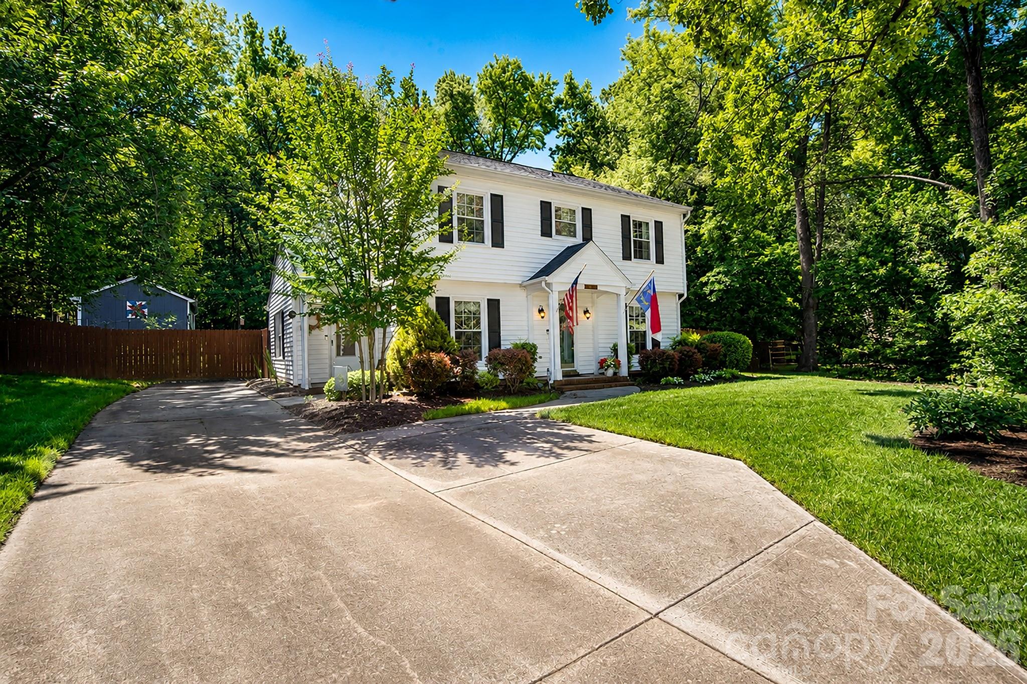 9629 Watergate Road — Charlotte