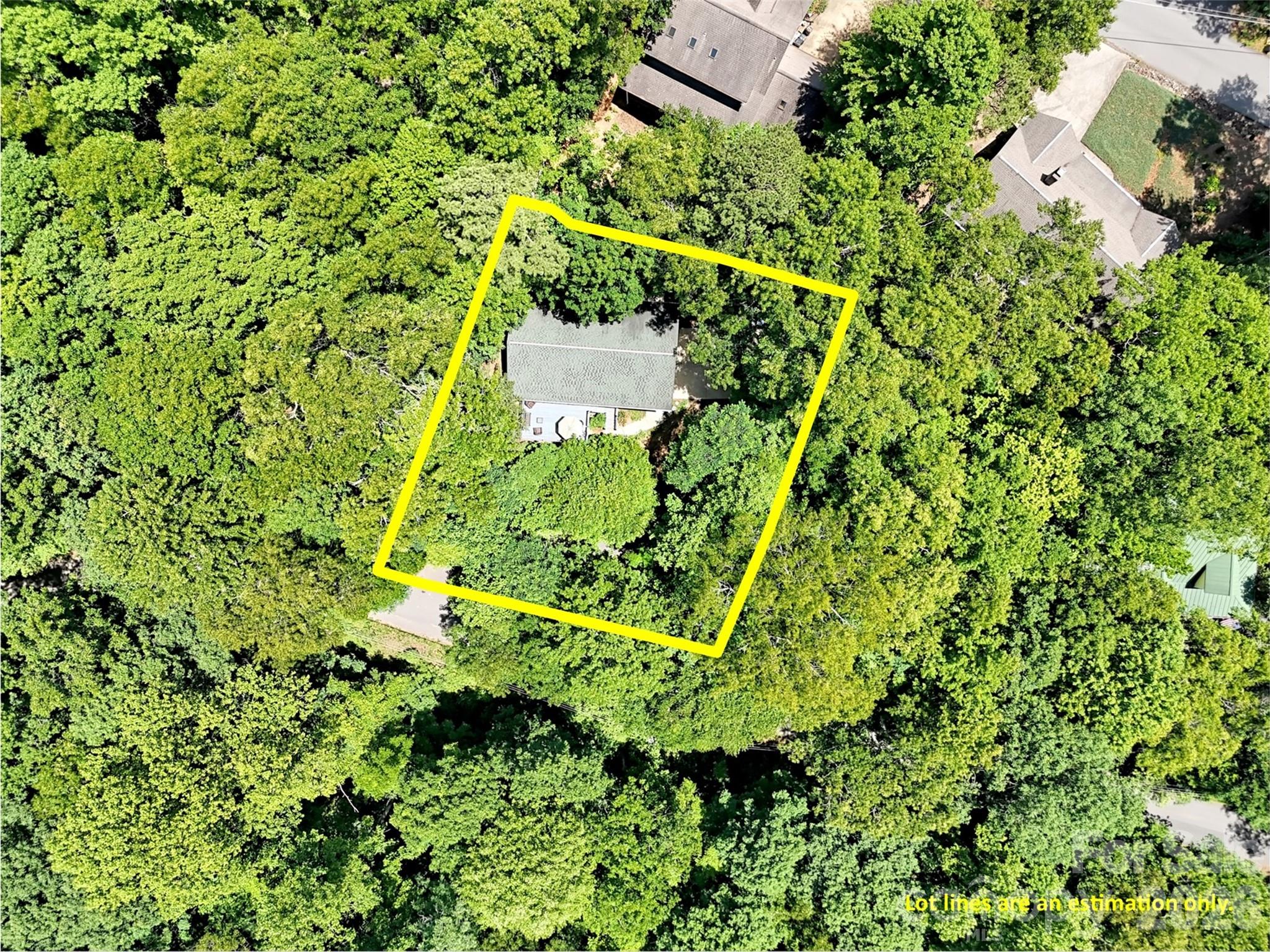 330 Sleepy Hollow Drive — Waynesville