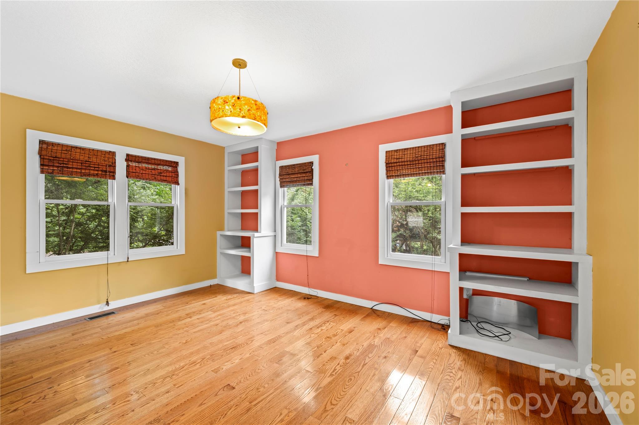 312 Westover Drive — Asheville