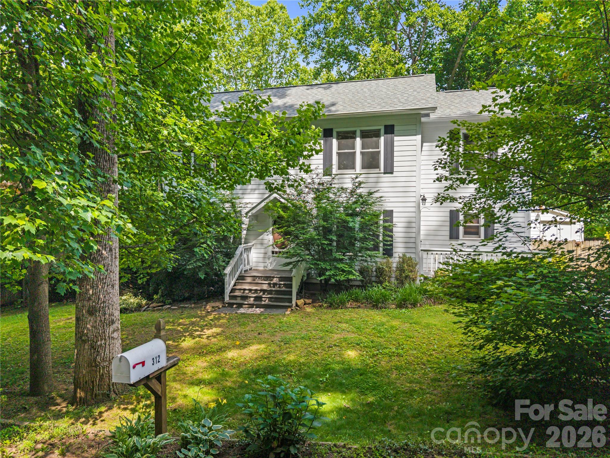 312 Westover Drive — Asheville