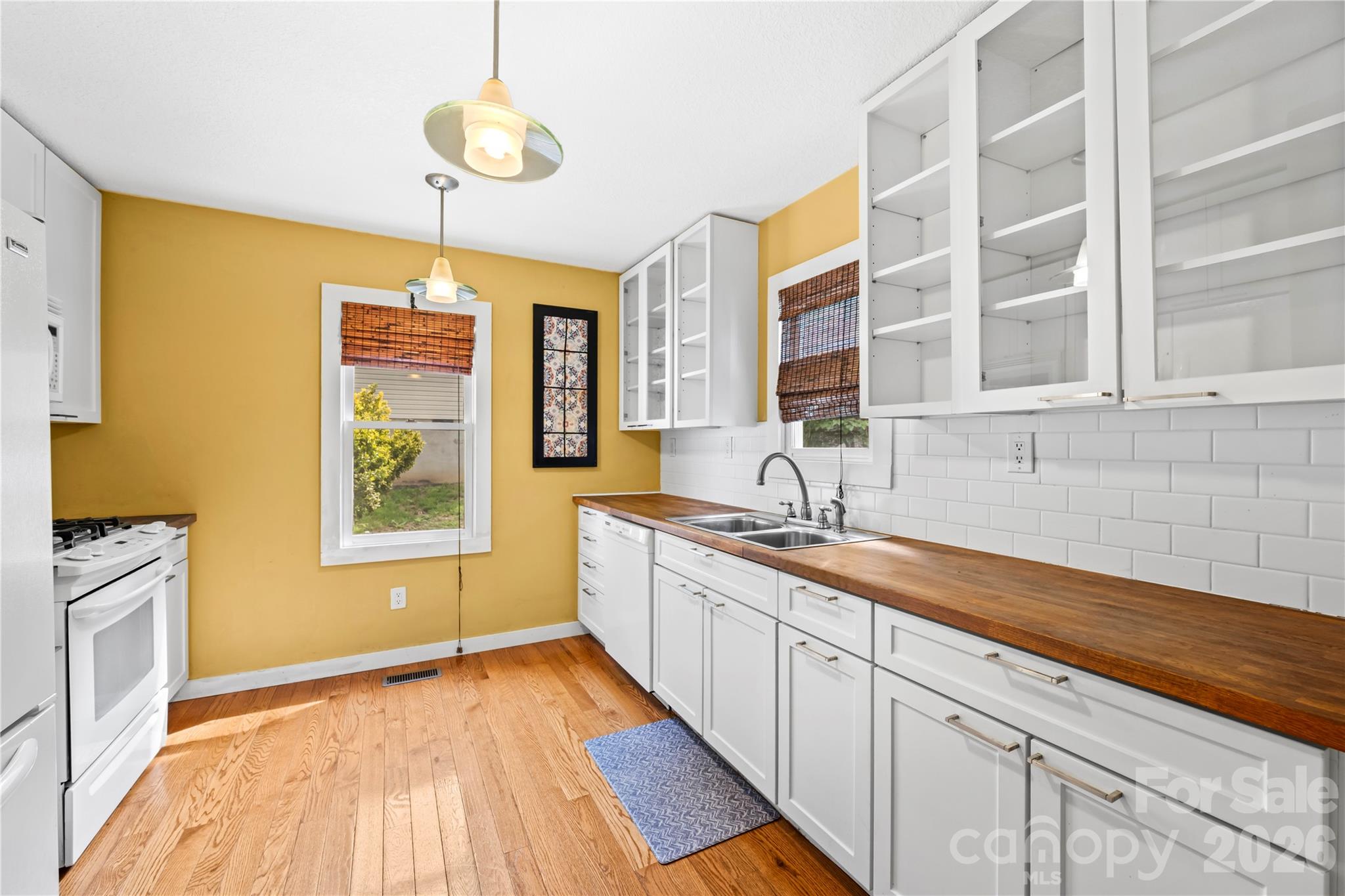 312 Westover Drive — Asheville
