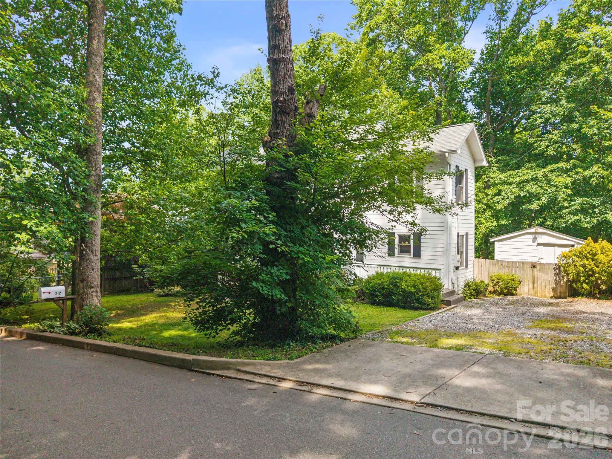 312 Westover Drive — Asheville