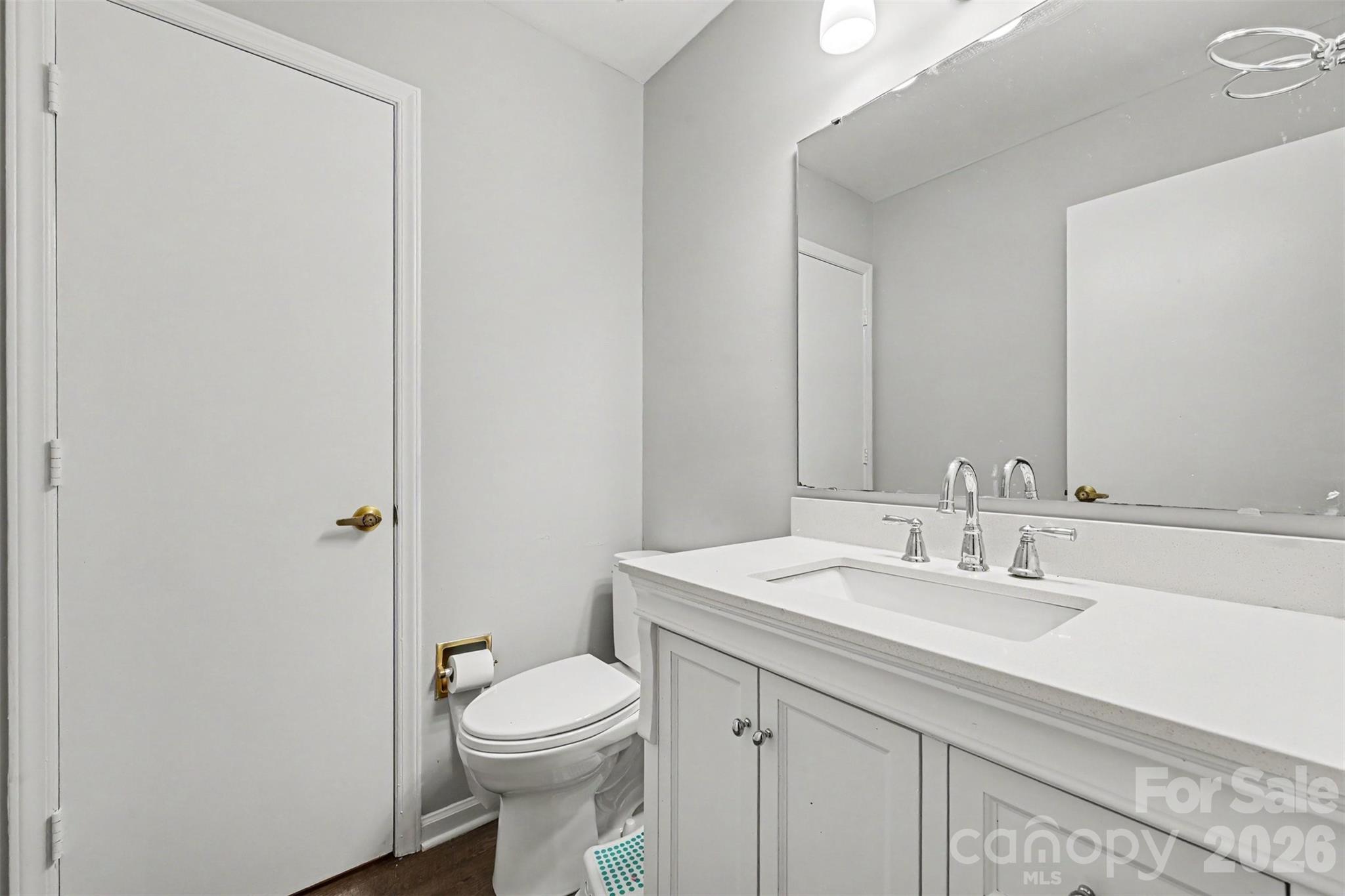 611 Mattingwood Drive — Charlotte