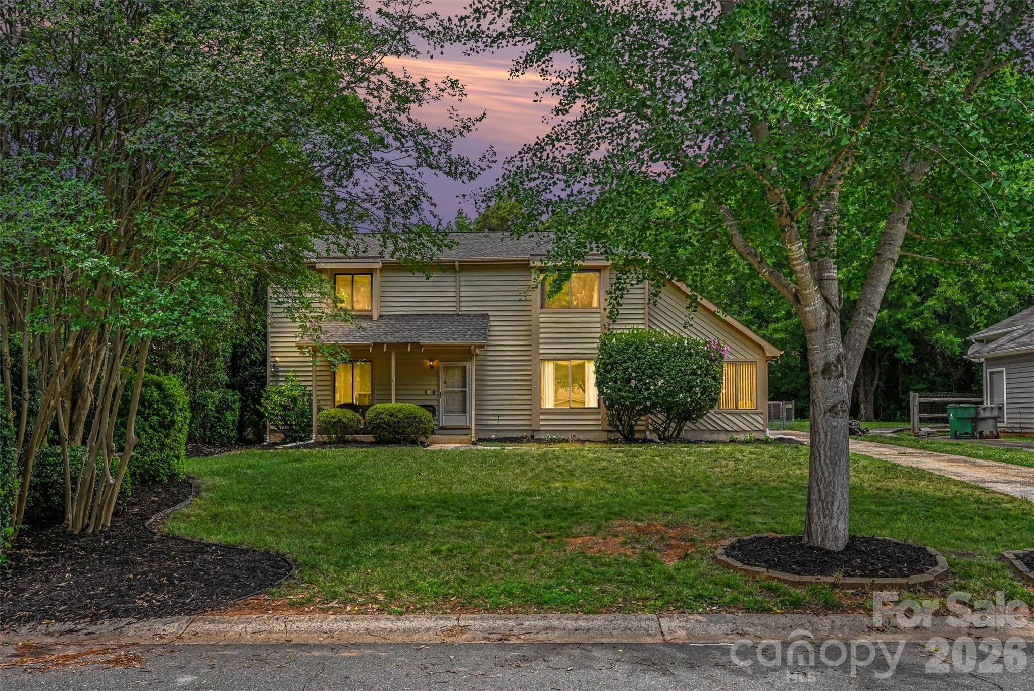 611 Mattingwood Drive — Charlotte