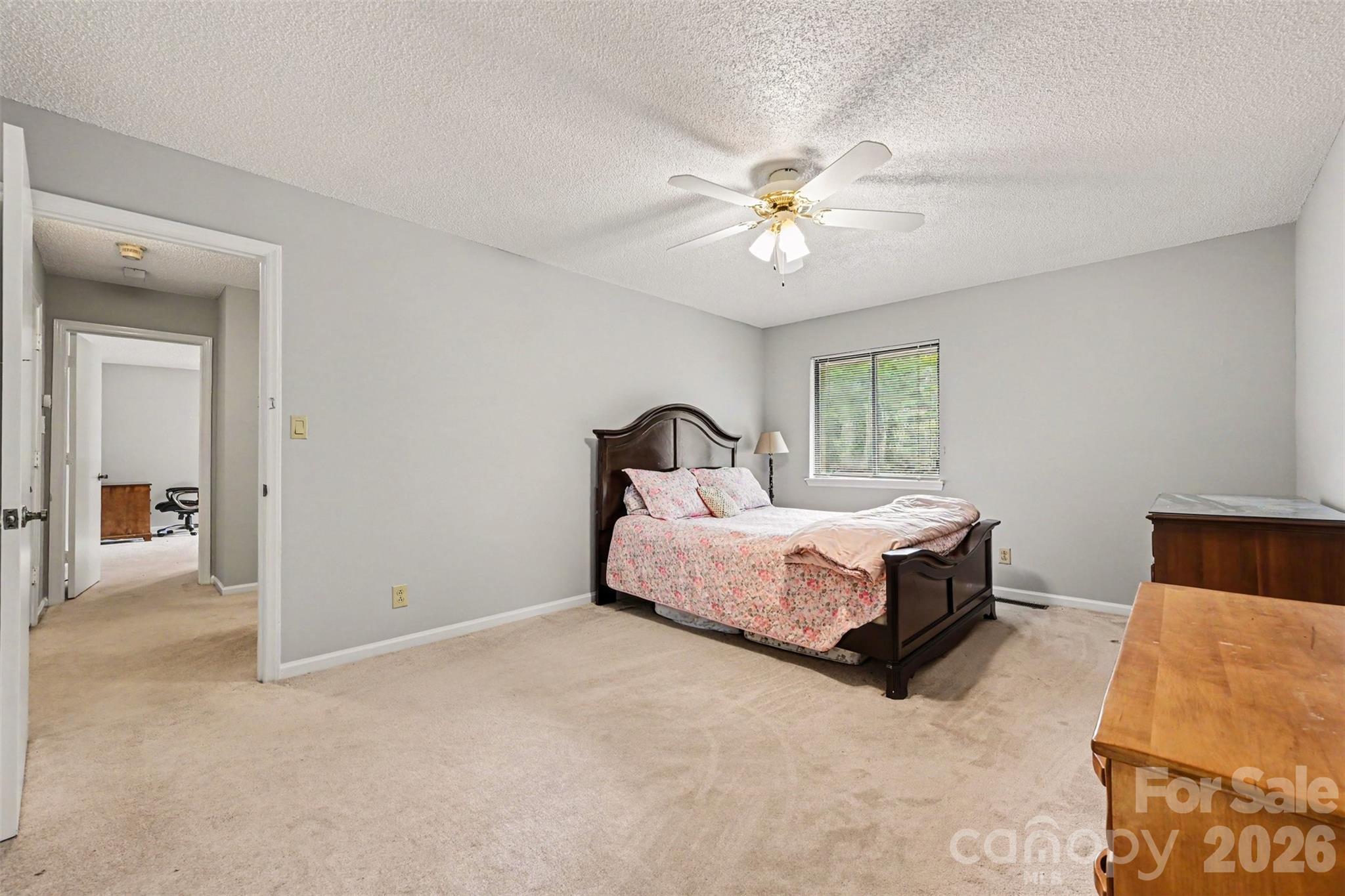 611 Mattingwood Drive — Charlotte
