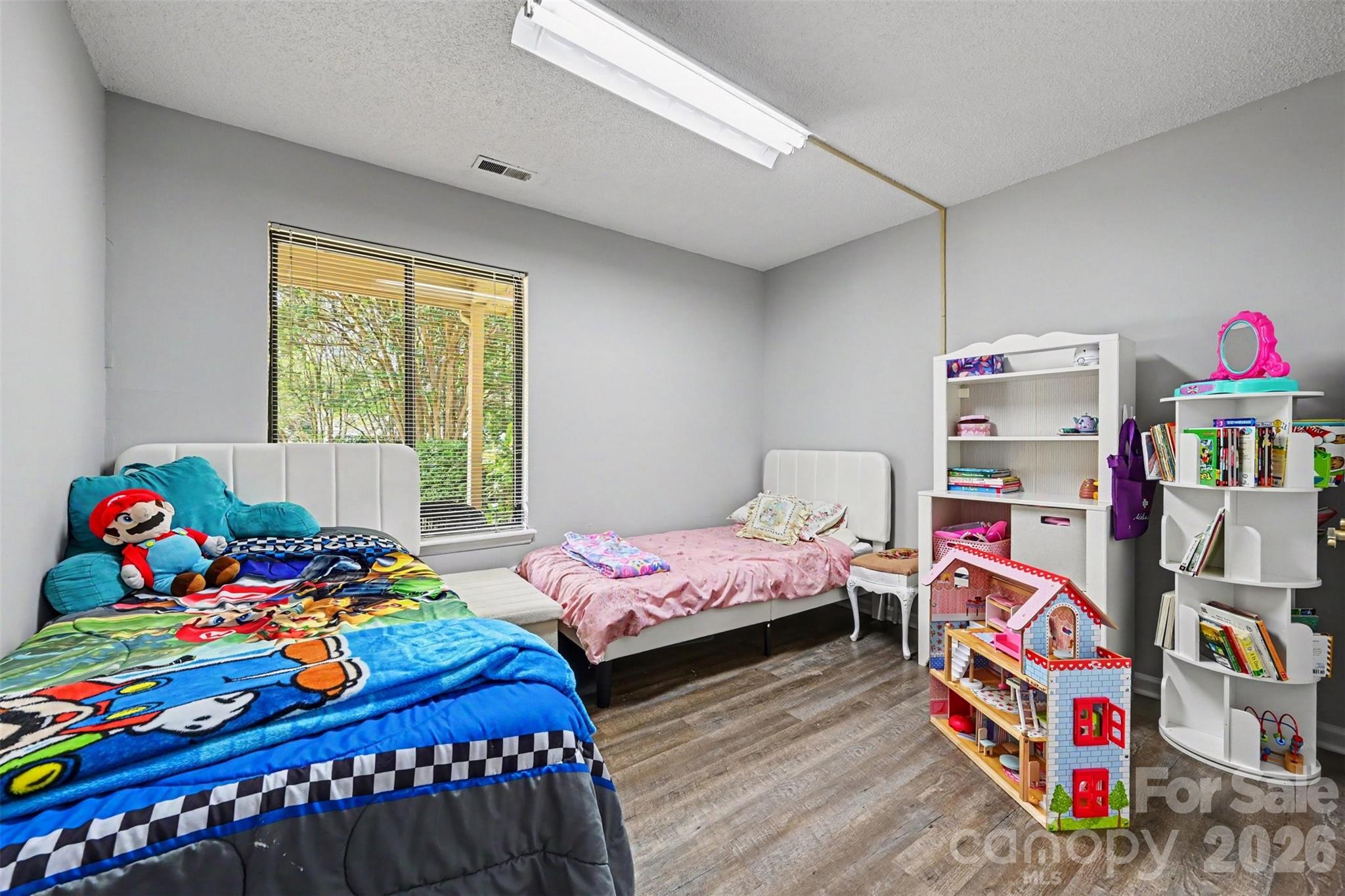 611 Mattingwood Drive — Charlotte