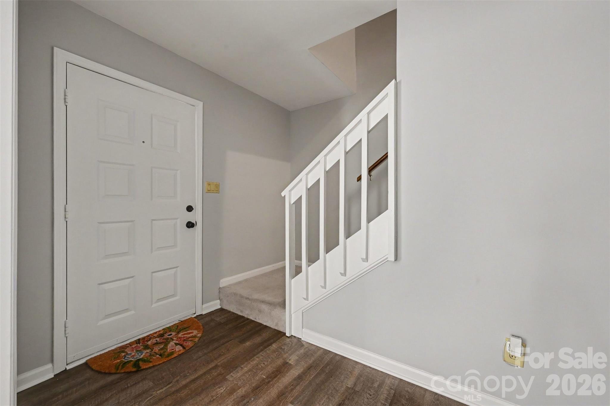 611 Mattingwood Drive — Charlotte