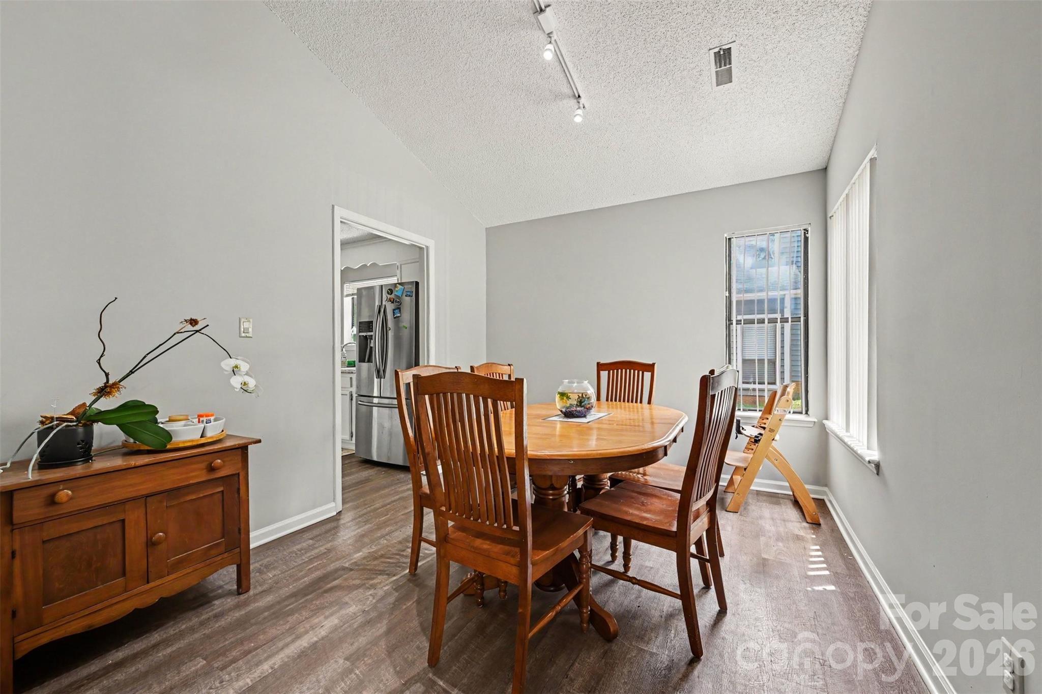 611 Mattingwood Drive — Charlotte
