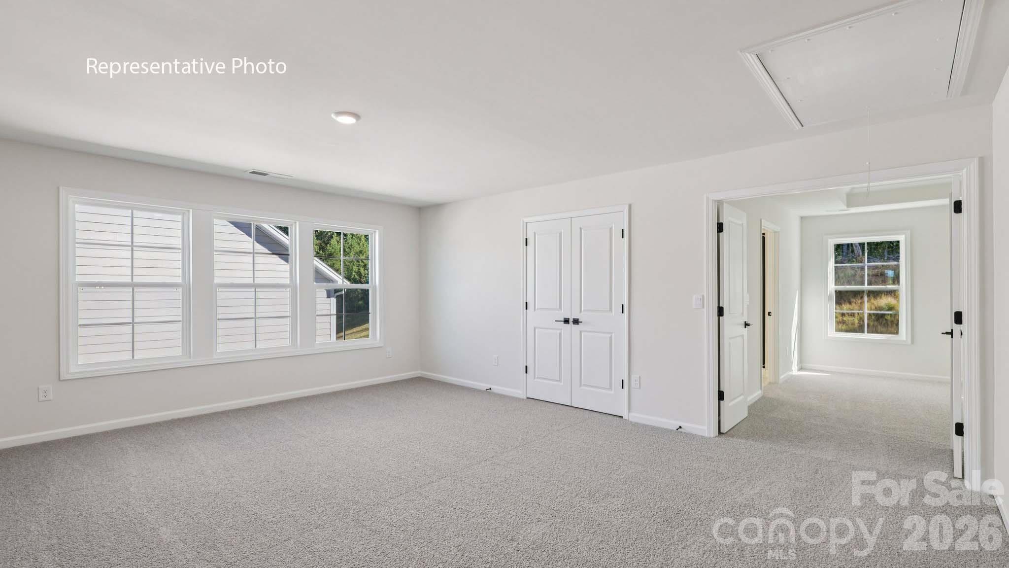 9201 Carver Avenue — Huntersville