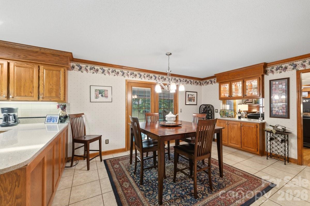 207 Lost Corner Road — Morganton
