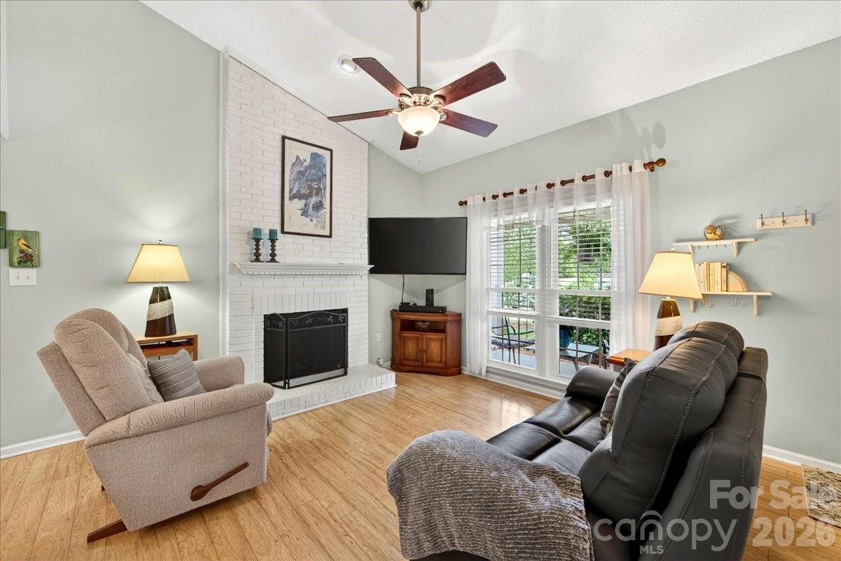 7306 Carrbridge Lane — Charlotte