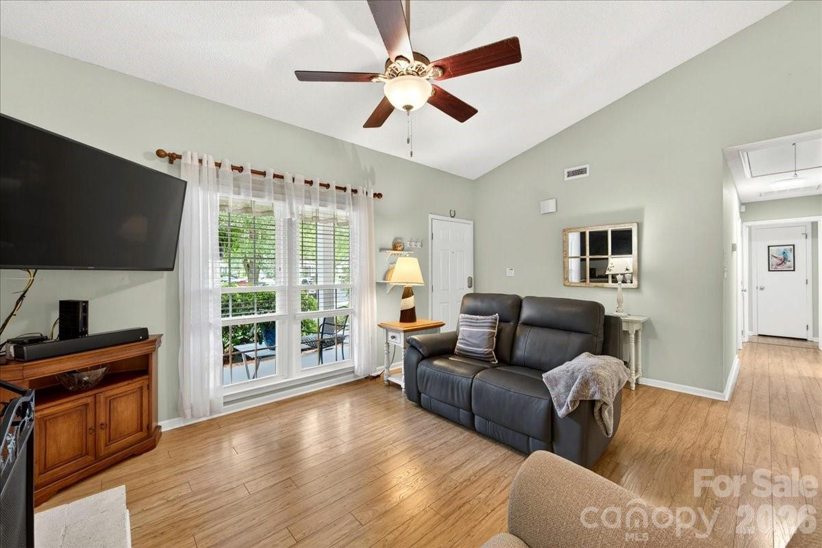 7306 Carrbridge Lane — Charlotte