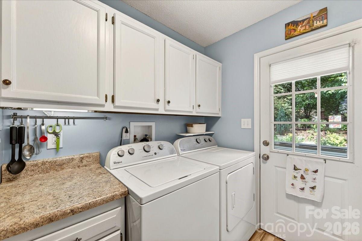 7306 Carrbridge Lane — Charlotte