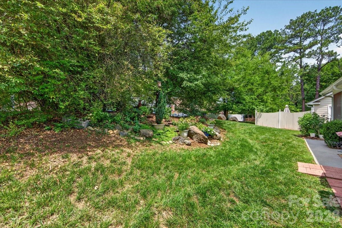 7306 Carrbridge Lane — Charlotte