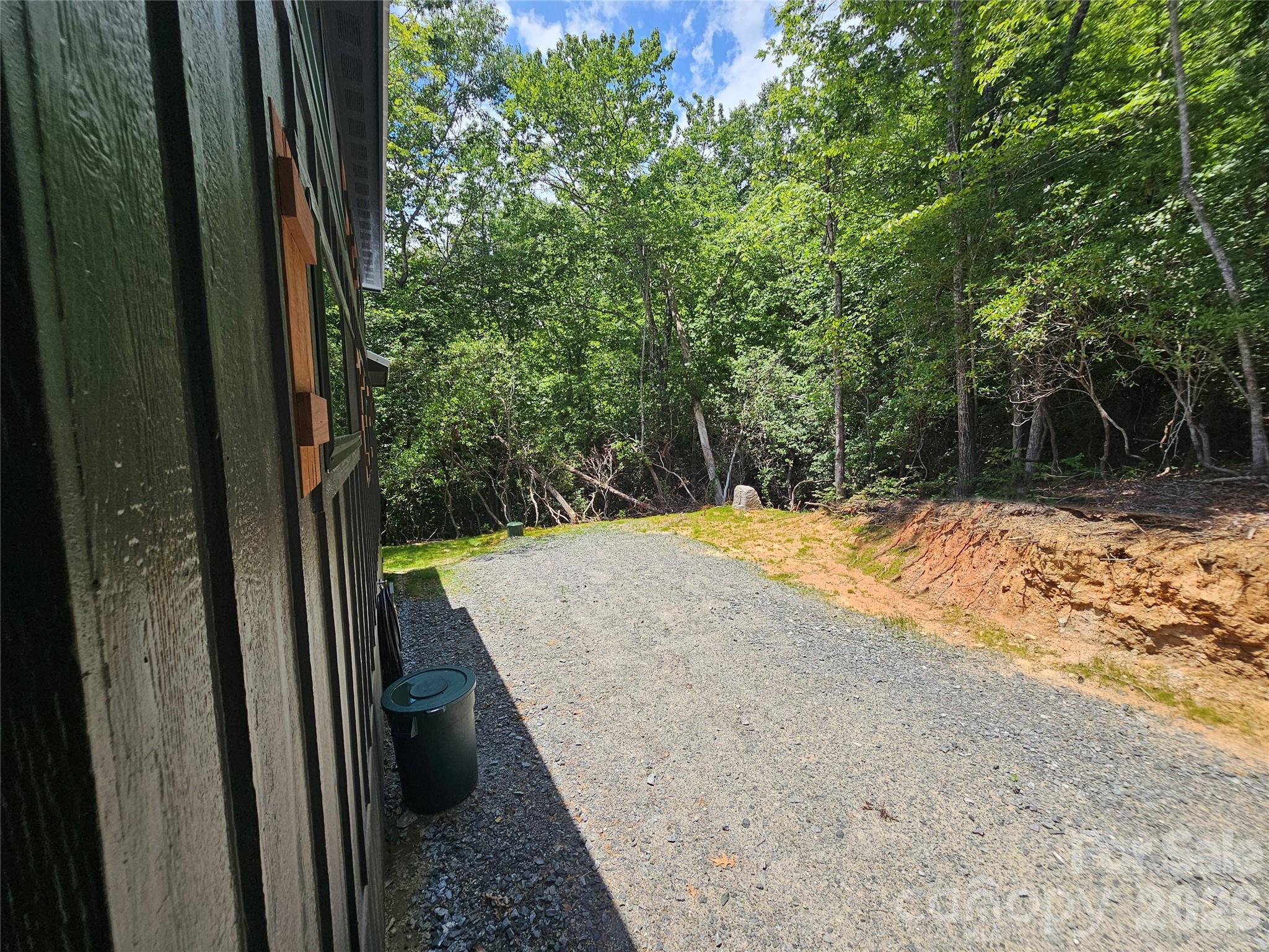 171 Duff Cove Road — Brevard