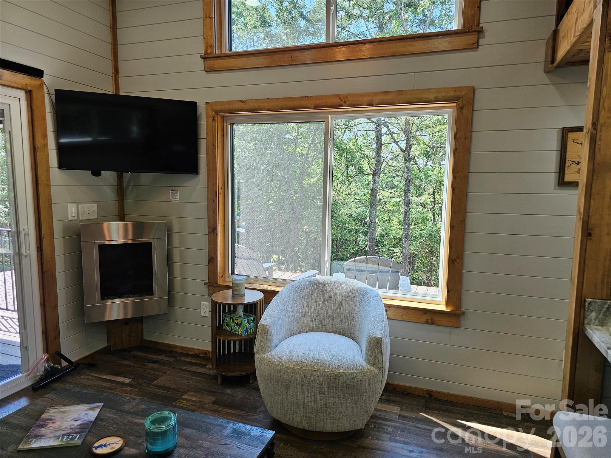 171 Duff Cove Road — Brevard