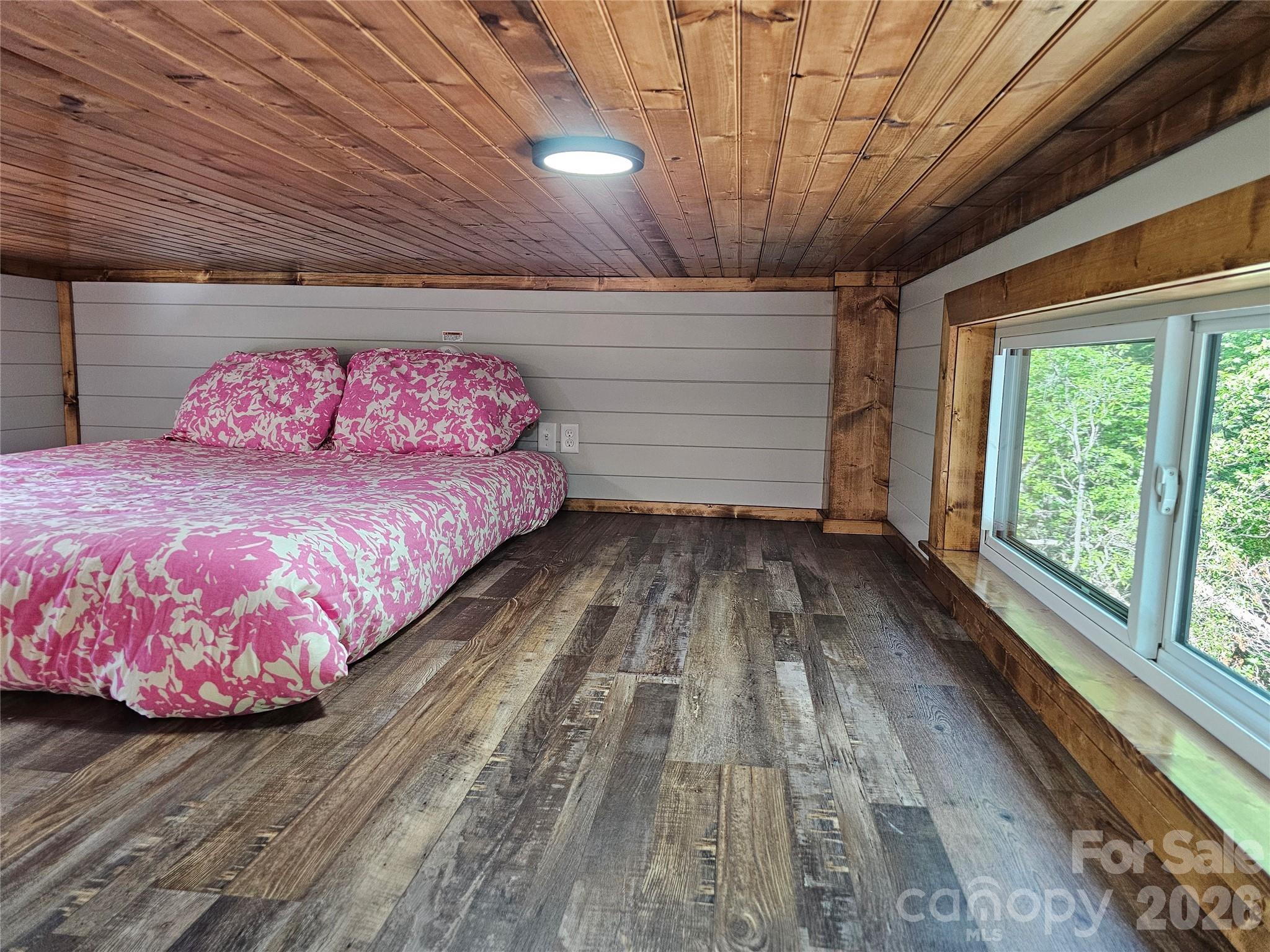 171 Duff Cove Road — Brevard