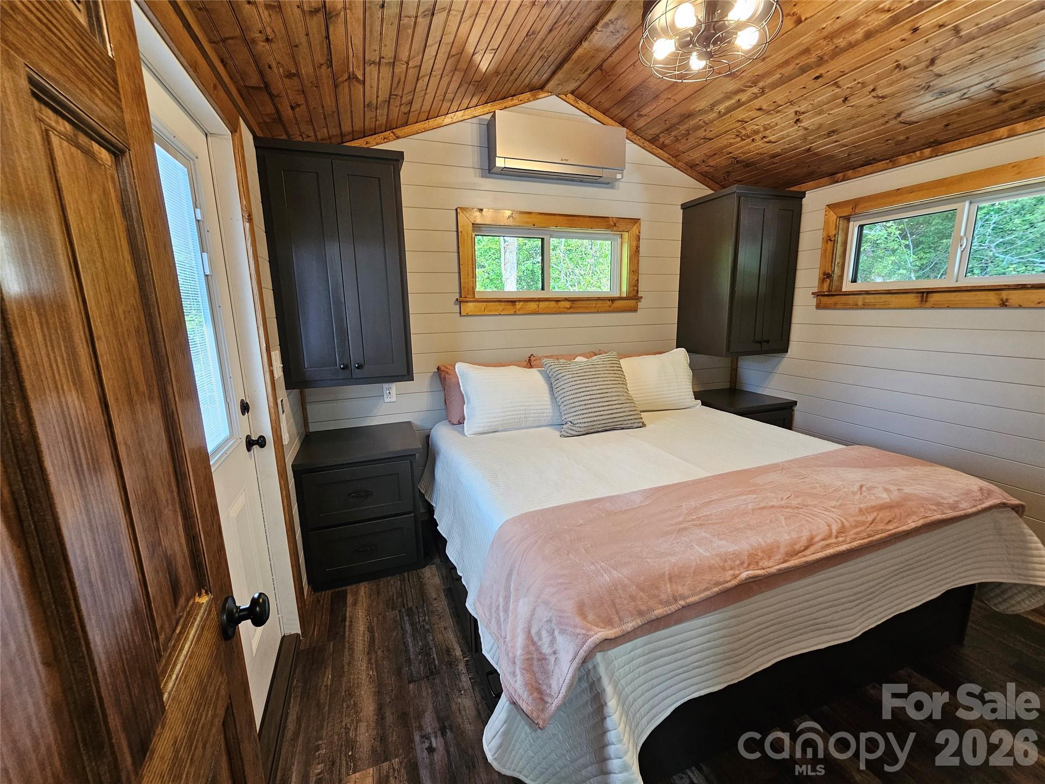 171 Duff Cove Road — Brevard