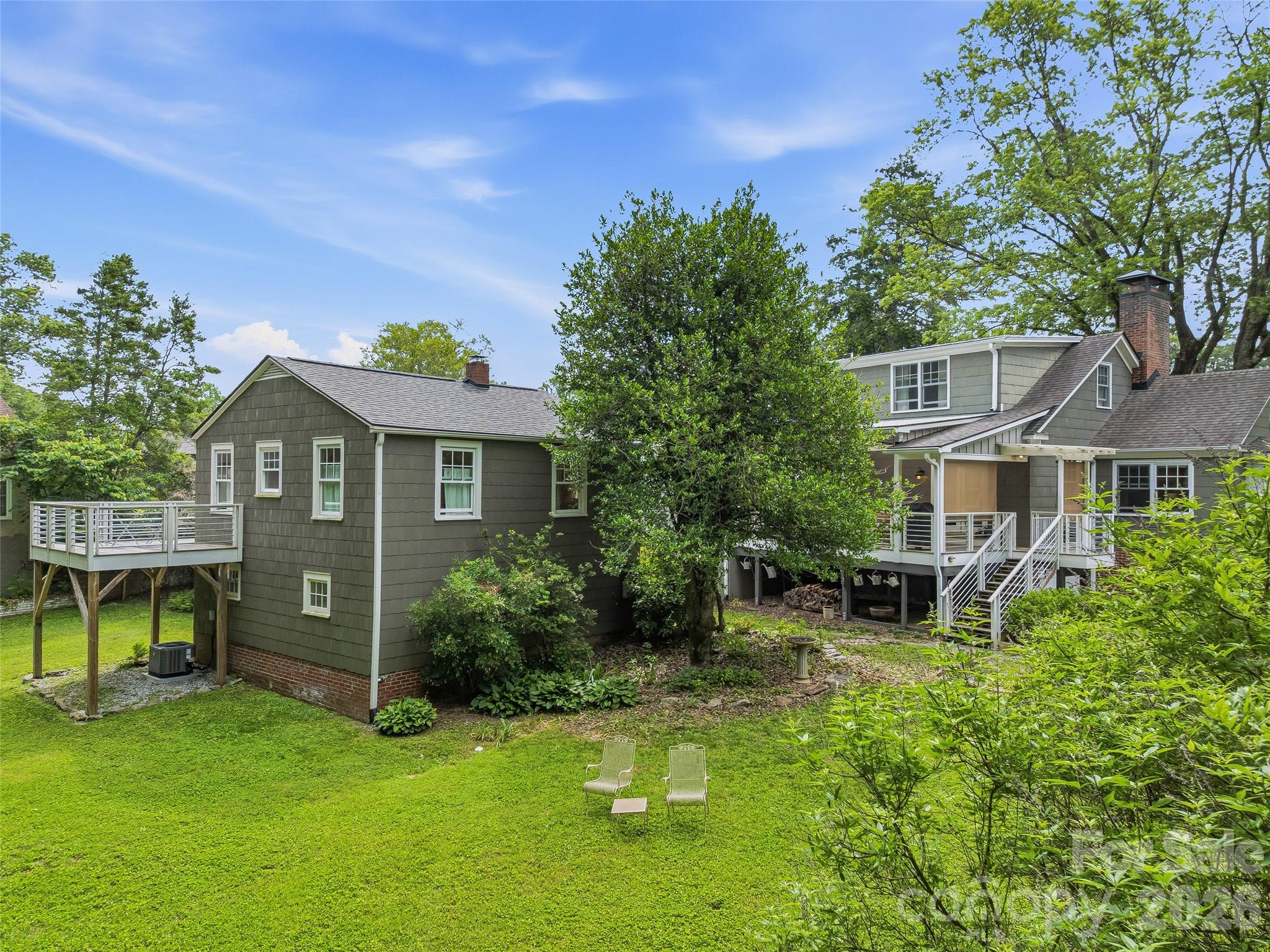 153 Franklin Street — Brevard