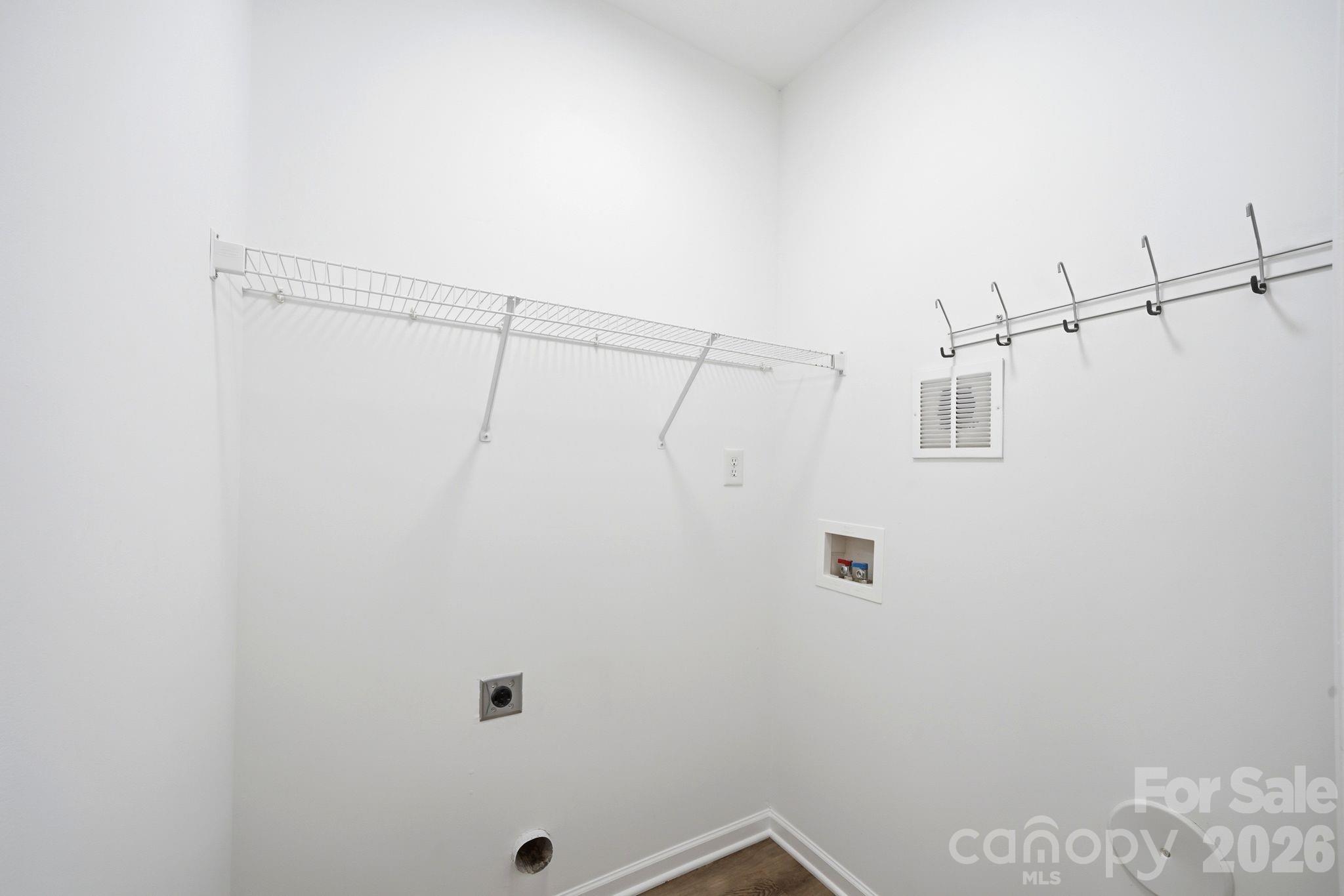 14237 Tamarack Drive — Charlotte