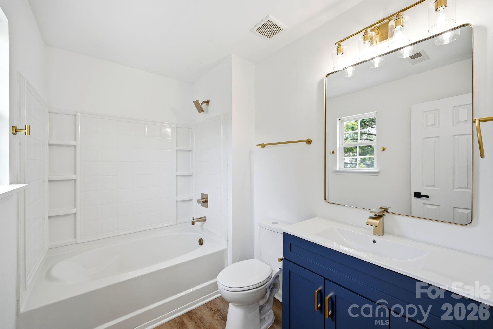 14237 Tamarack Drive — Charlotte