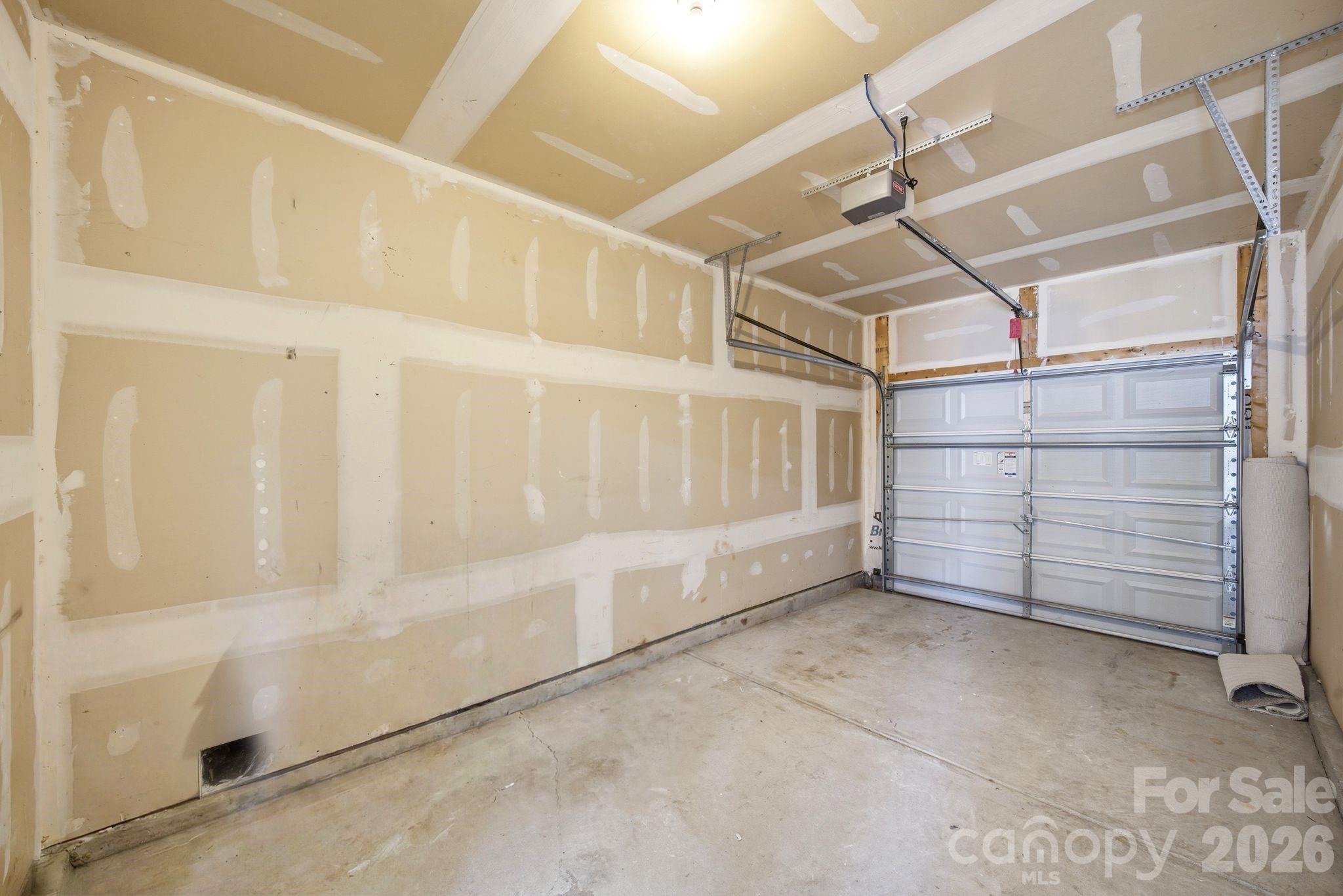 14237 Tamarack Drive — Charlotte
