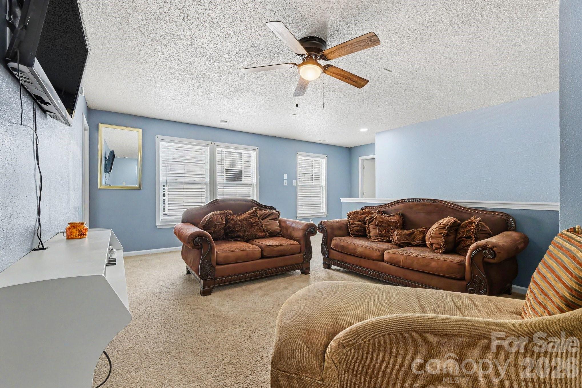 5654 Hammermill Drive — Harrisburg