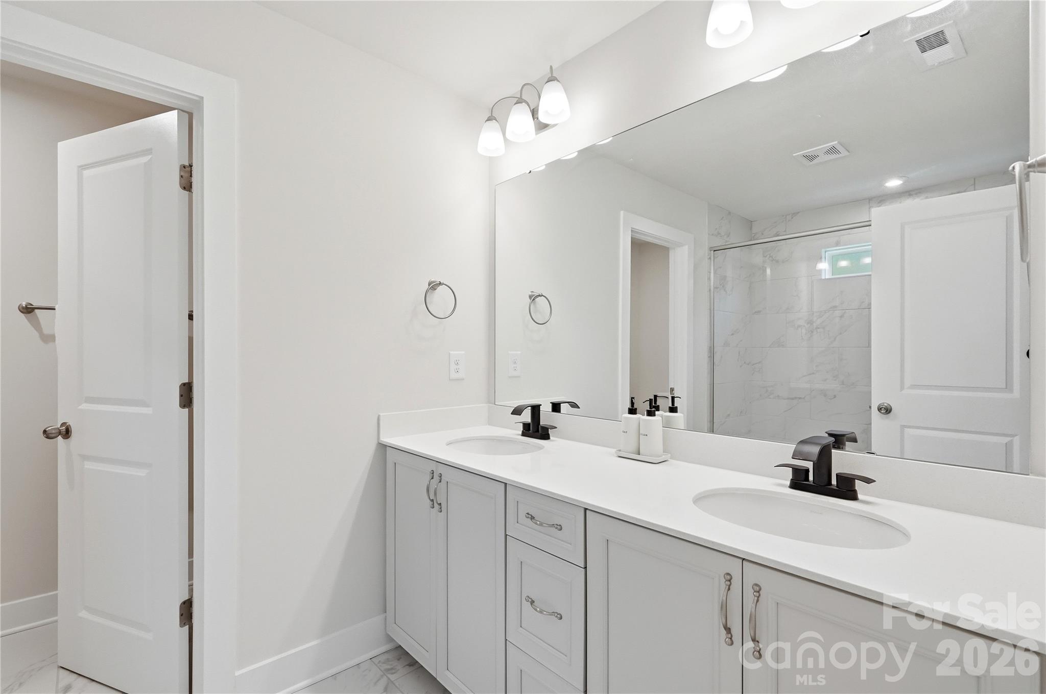 3324 Treble Court — Charlotte