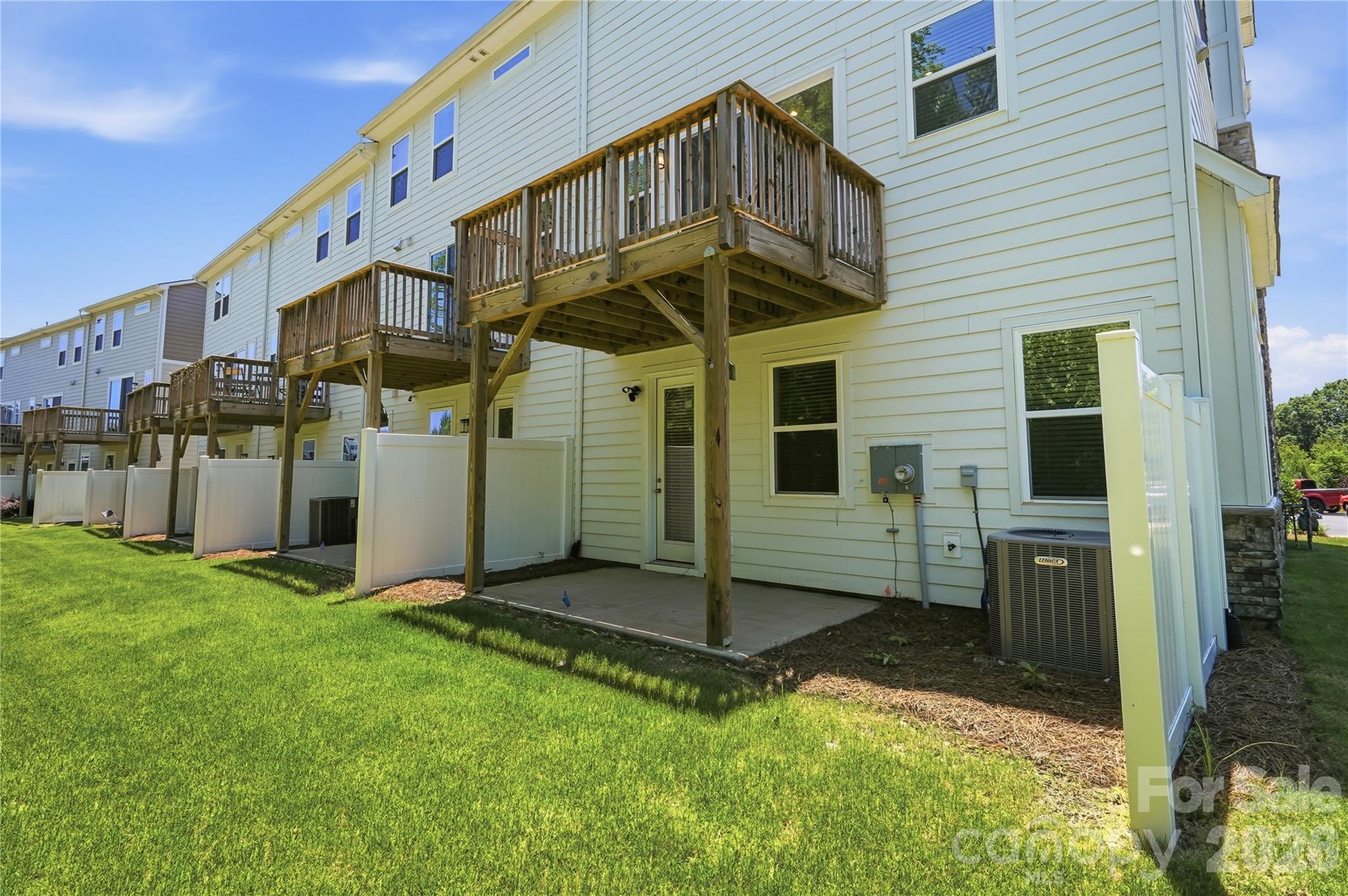 3324 Treble Court — Charlotte