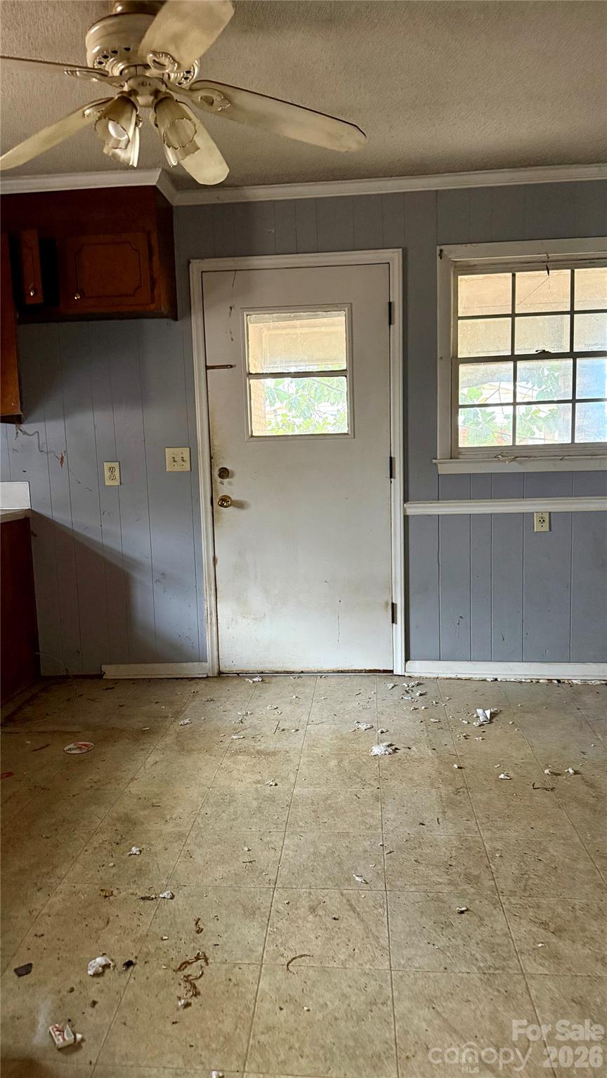 215 Gaddis Road — Oakboro