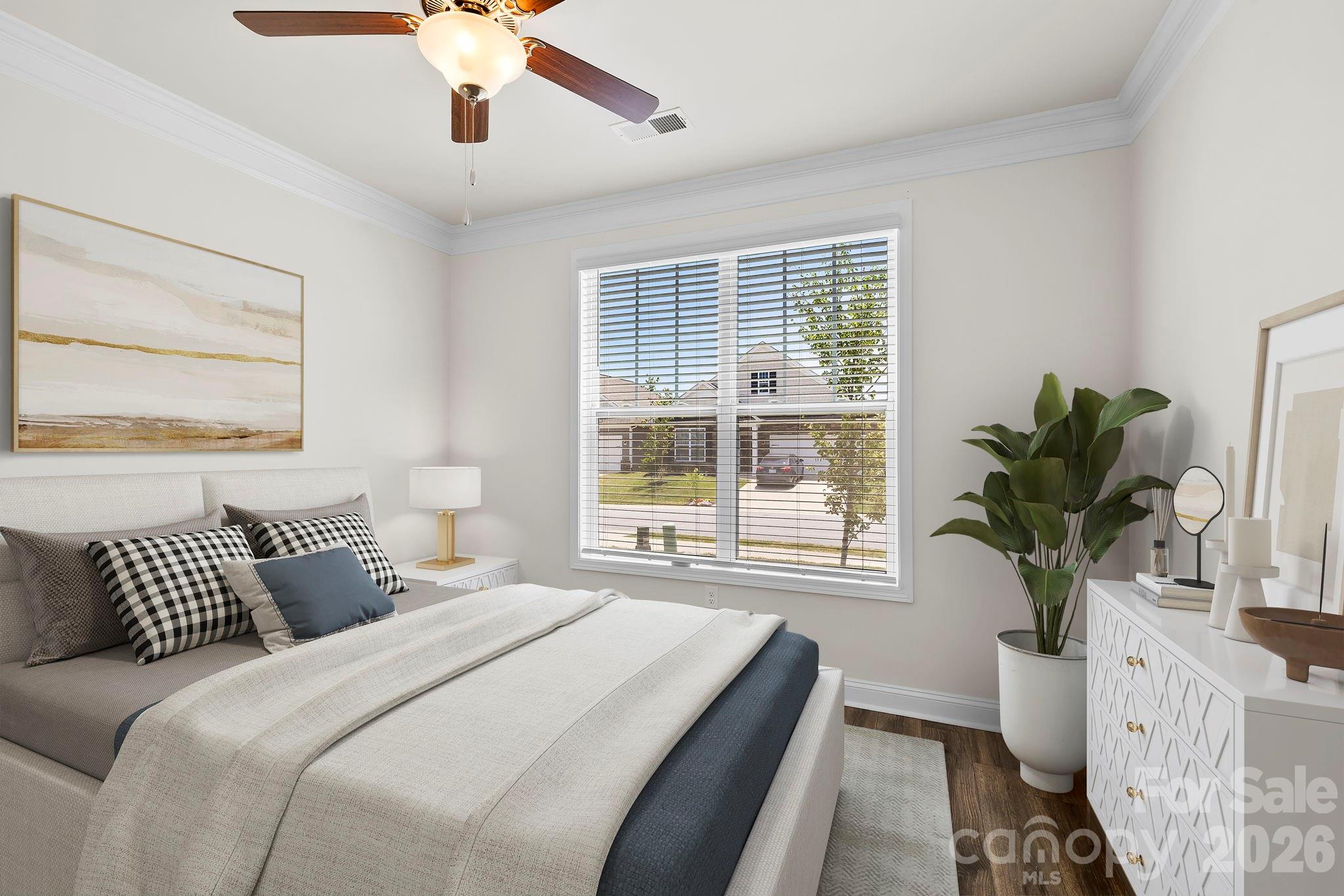 48 Thornberry Road — Hendersonville