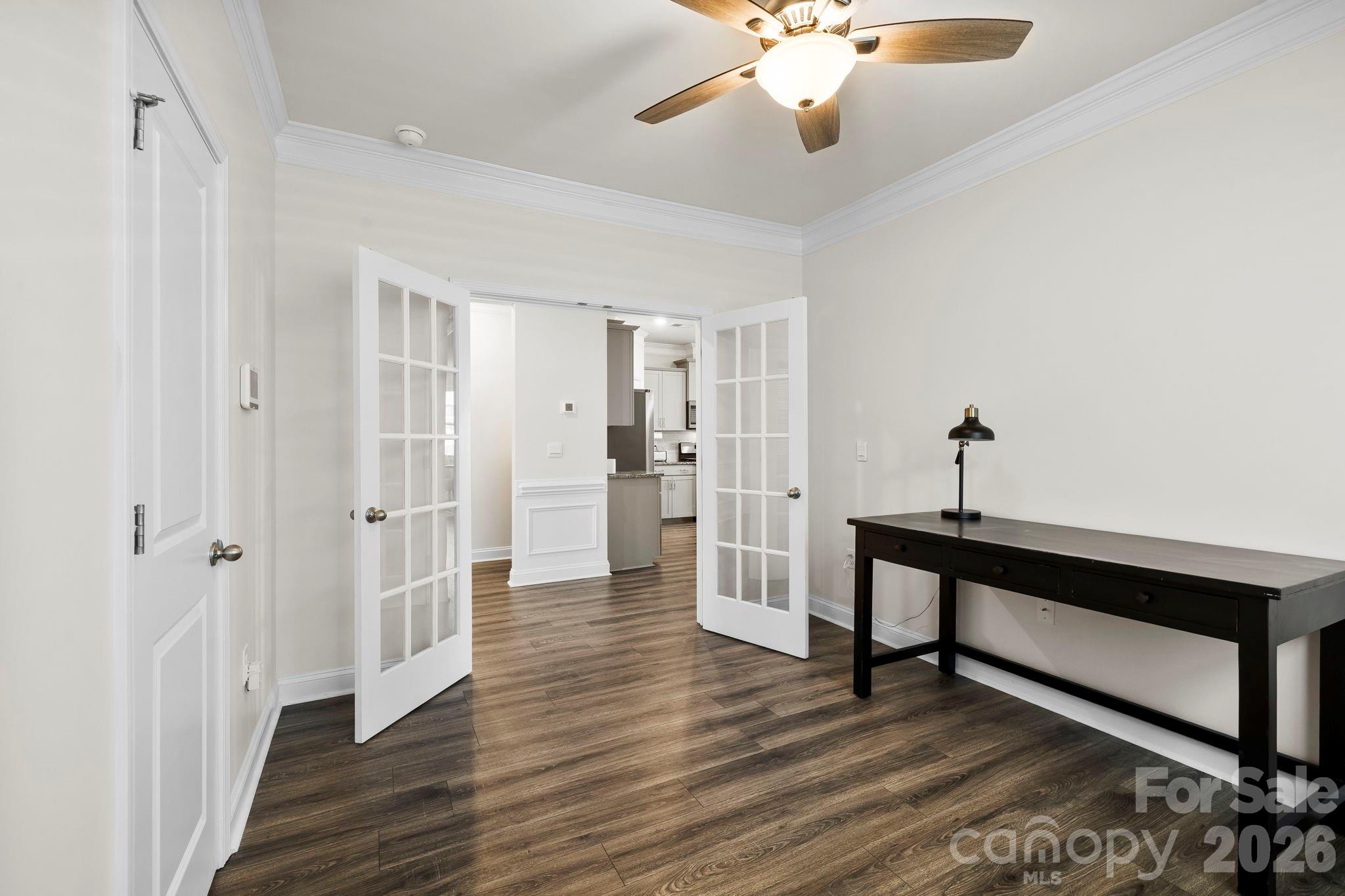 48 Thornberry Road — Hendersonville