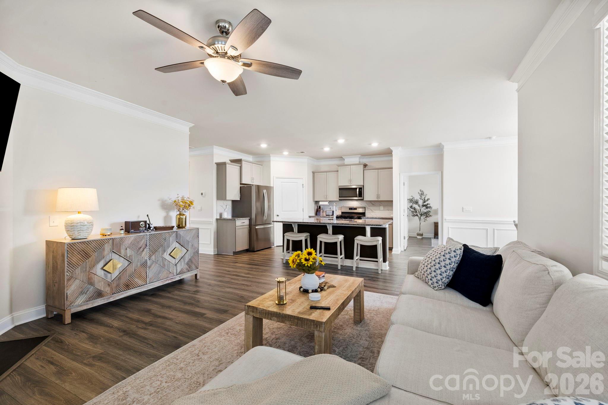 48 Thornberry Road — Hendersonville