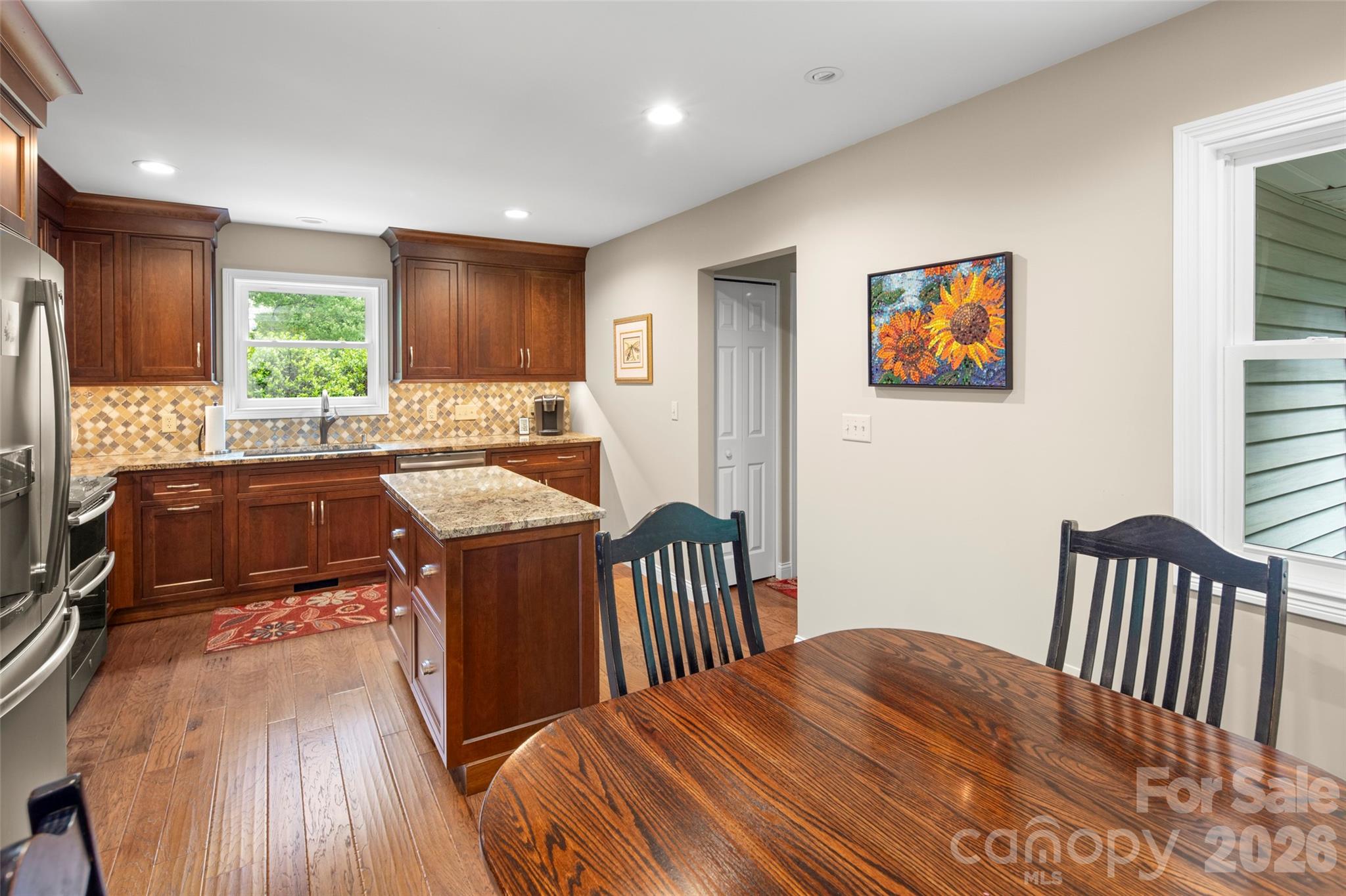 2750 Leucothae Way — Hendersonville