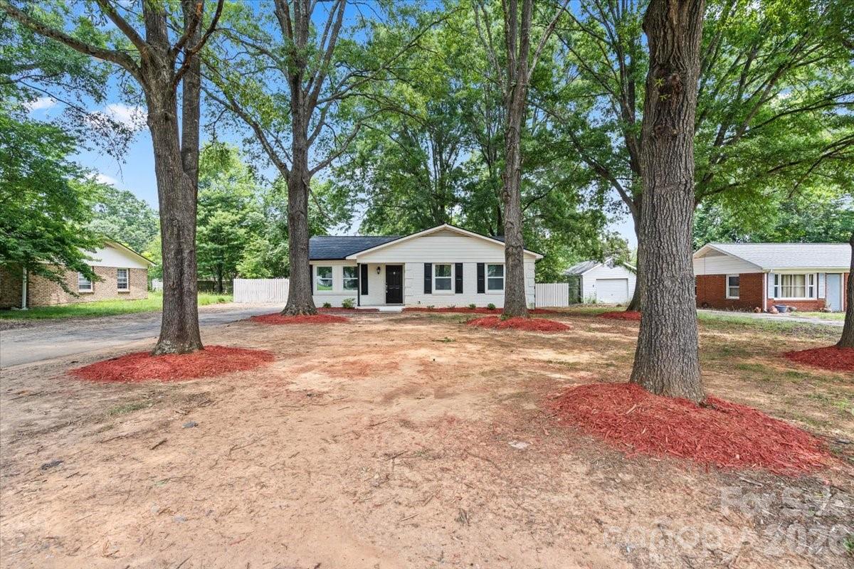 8006 Hemby Wood Drive — Indian Trail