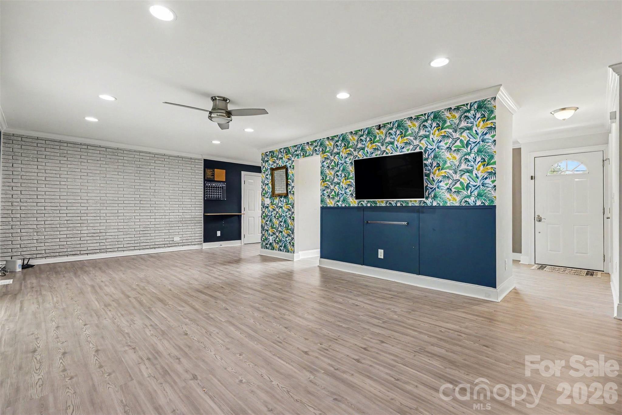 7048 Delta Lake Drive — Charlotte