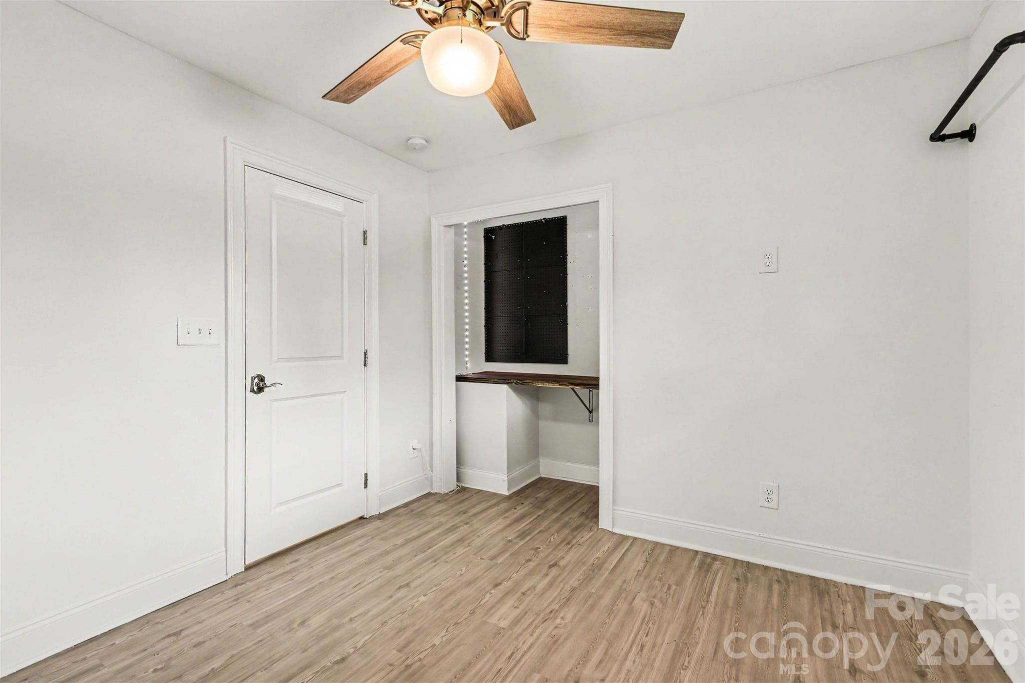 7048 Delta Lake Drive — Charlotte