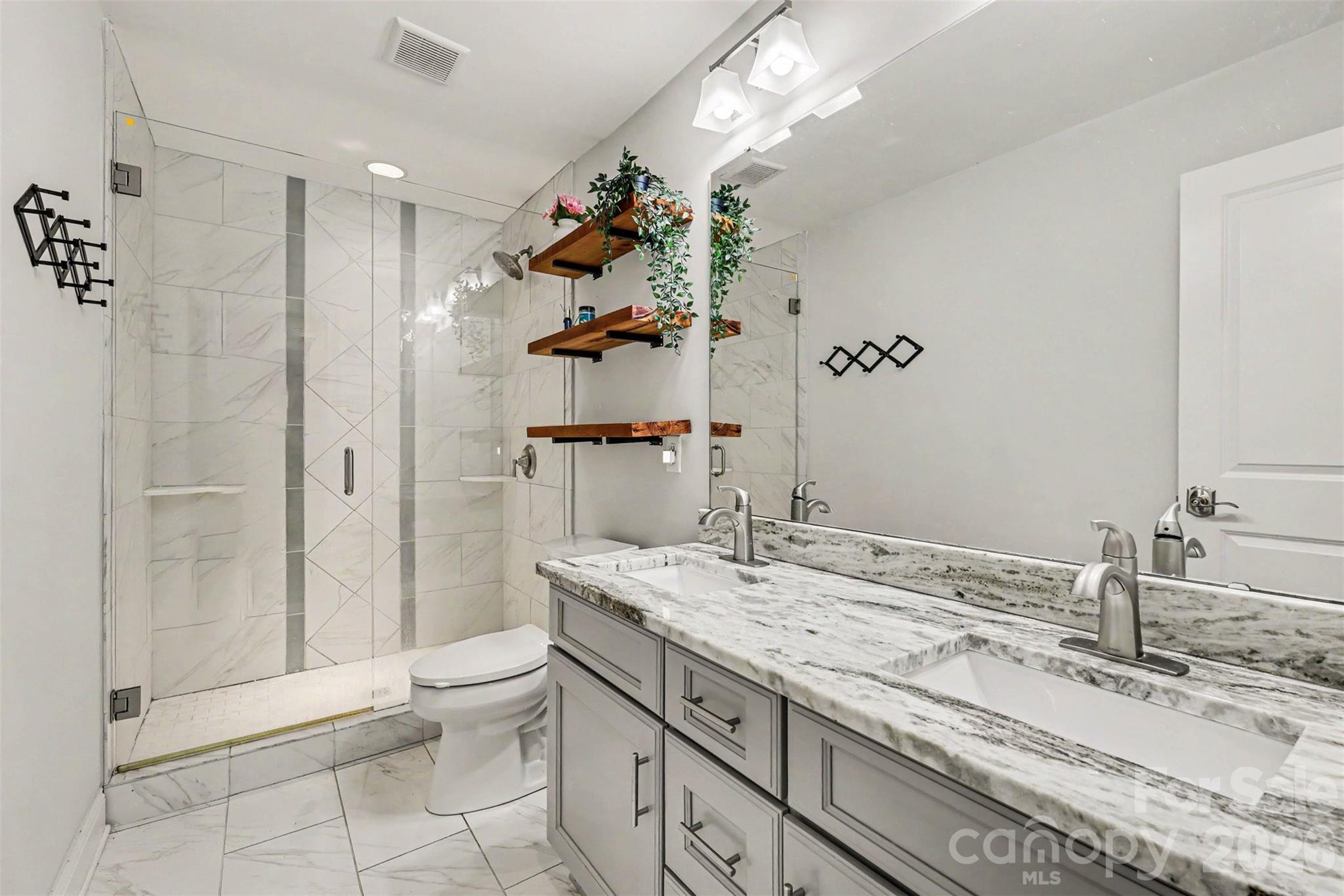 7048 Delta Lake Drive — Charlotte