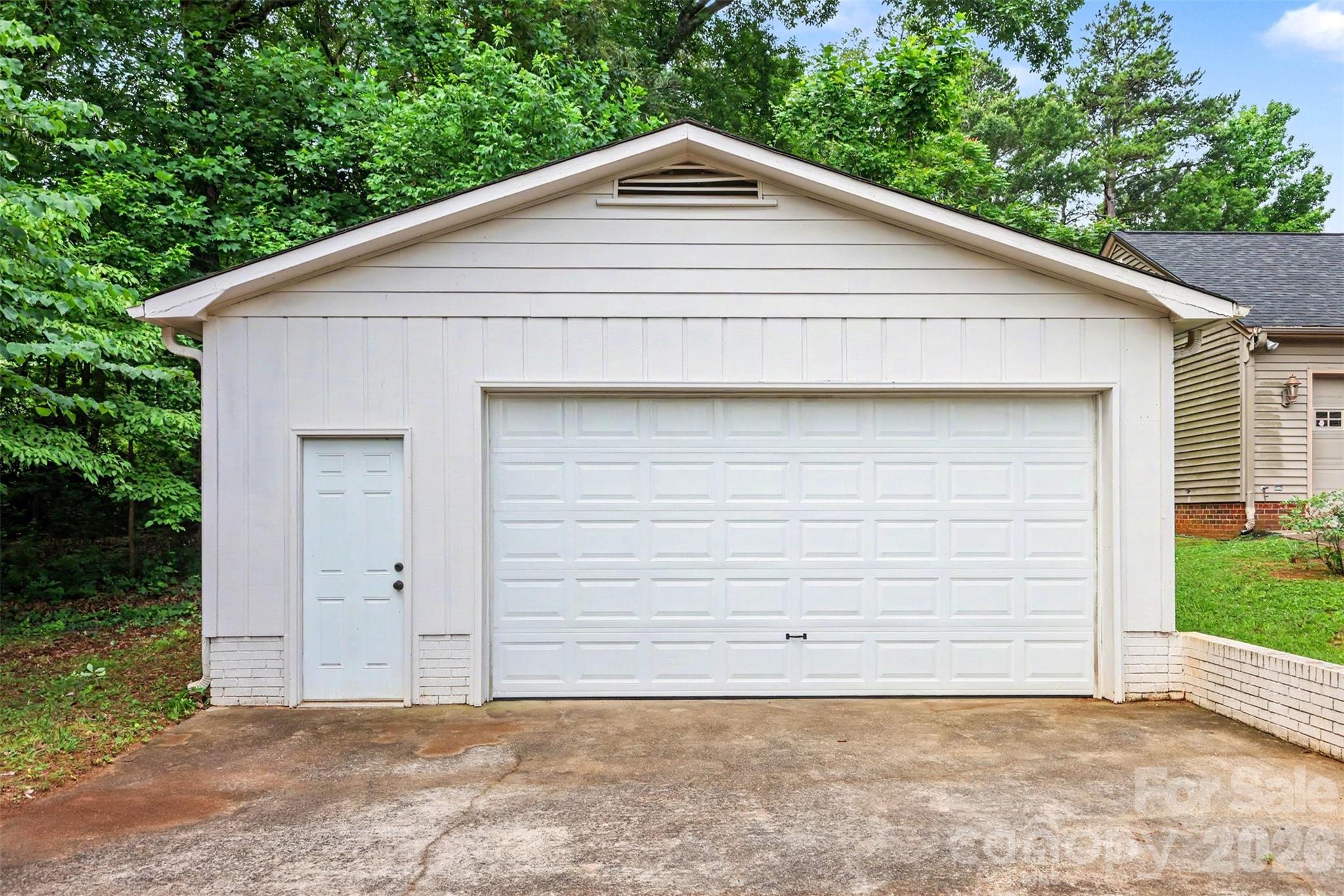 7048 Delta Lake Drive — Charlotte