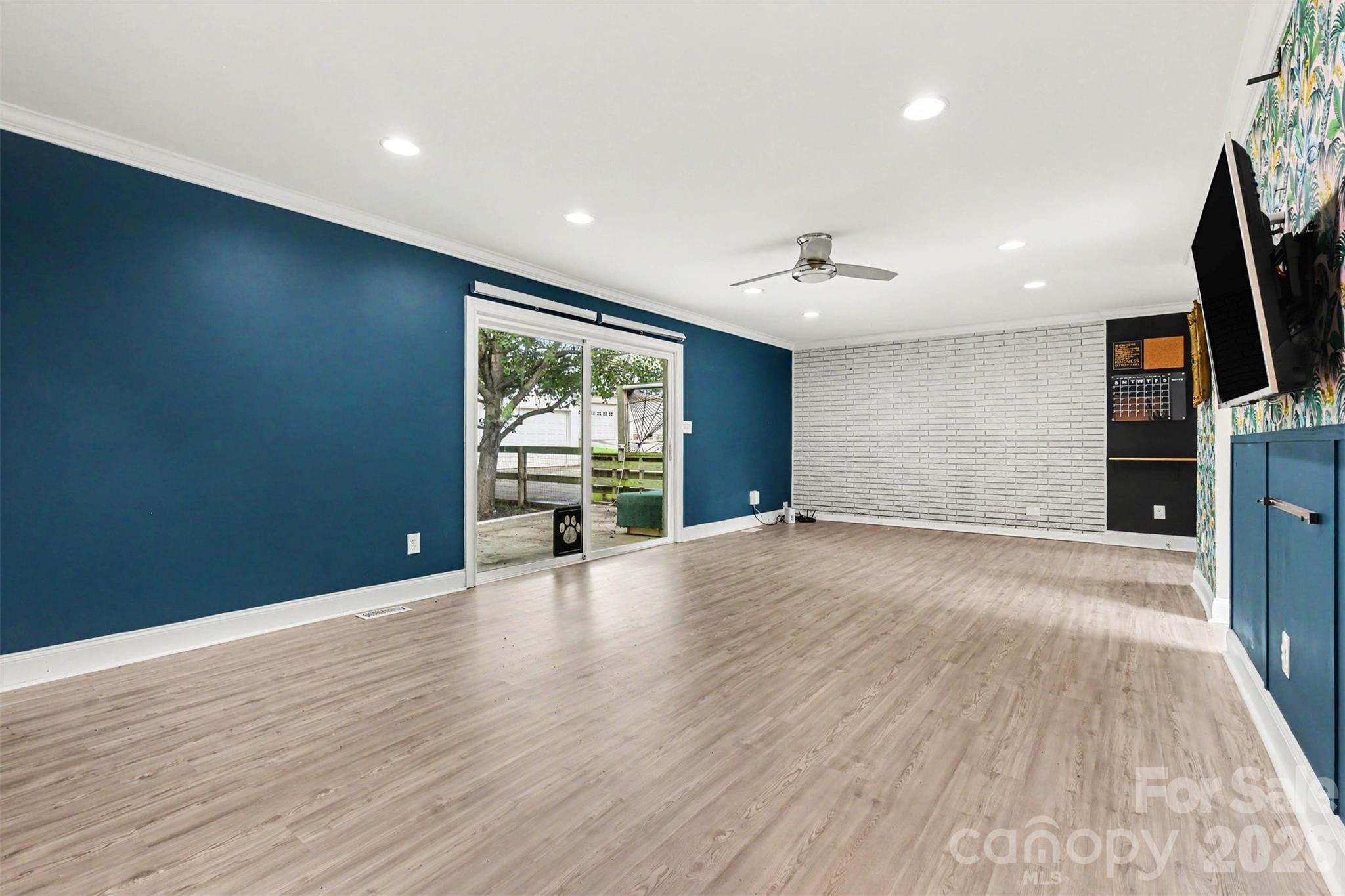 7048 Delta Lake Drive — Charlotte