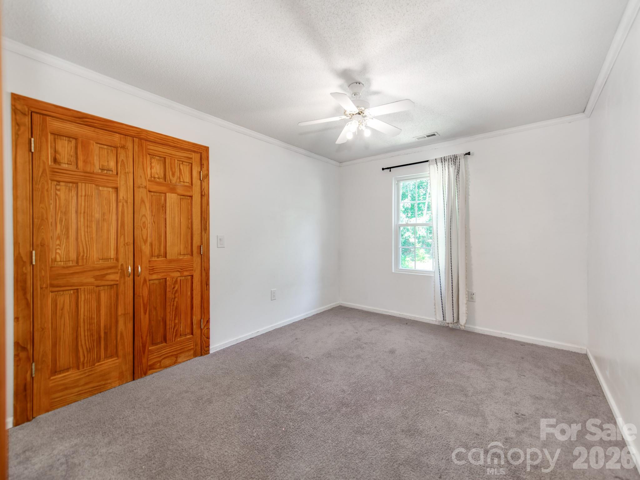 7575 Tanglewood Drive — Vale