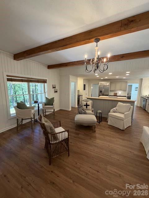 212 Estate Drive — Hendersonville