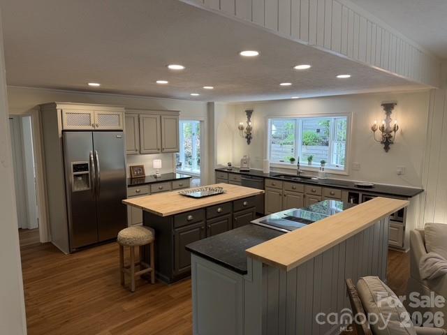 212 Estate Drive — Hendersonville