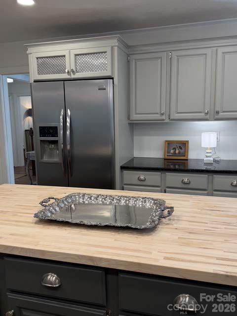 212 Estate Drive — Hendersonville